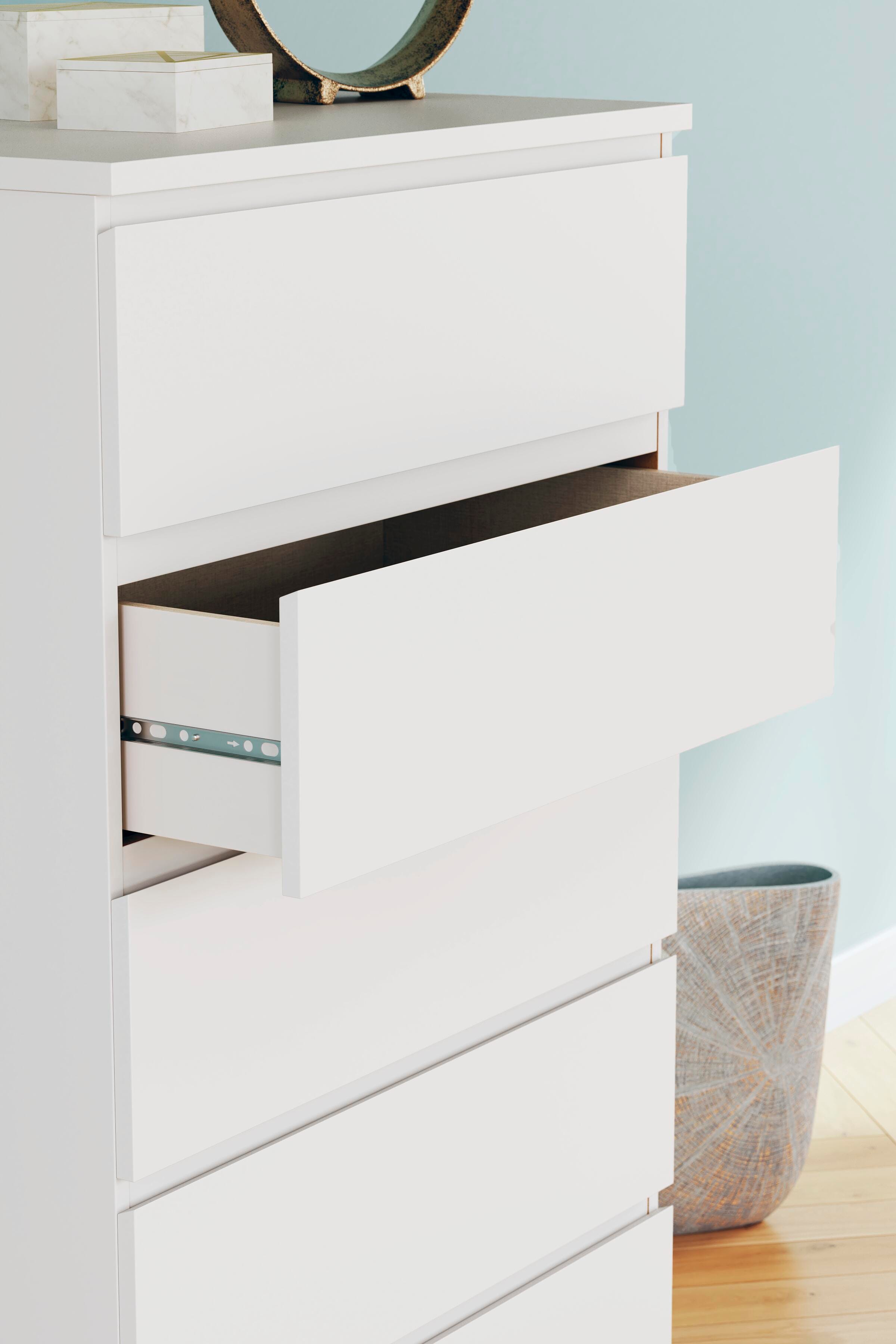 Onita Queen Storage Bed, Chest and Nightstand - image 27