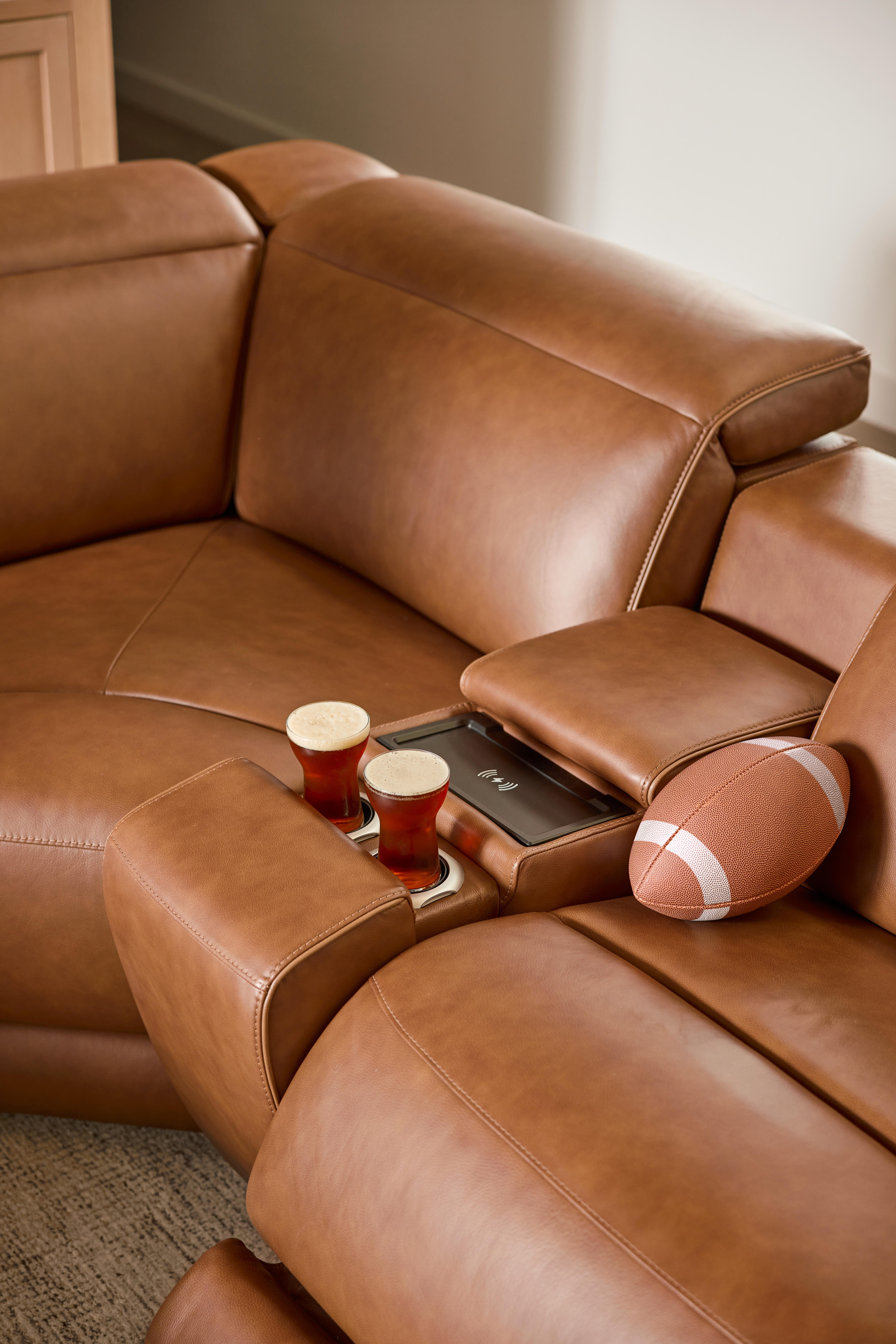 Rally-Up 6-Piece Dual Power Leather Reclining Modular Sectional