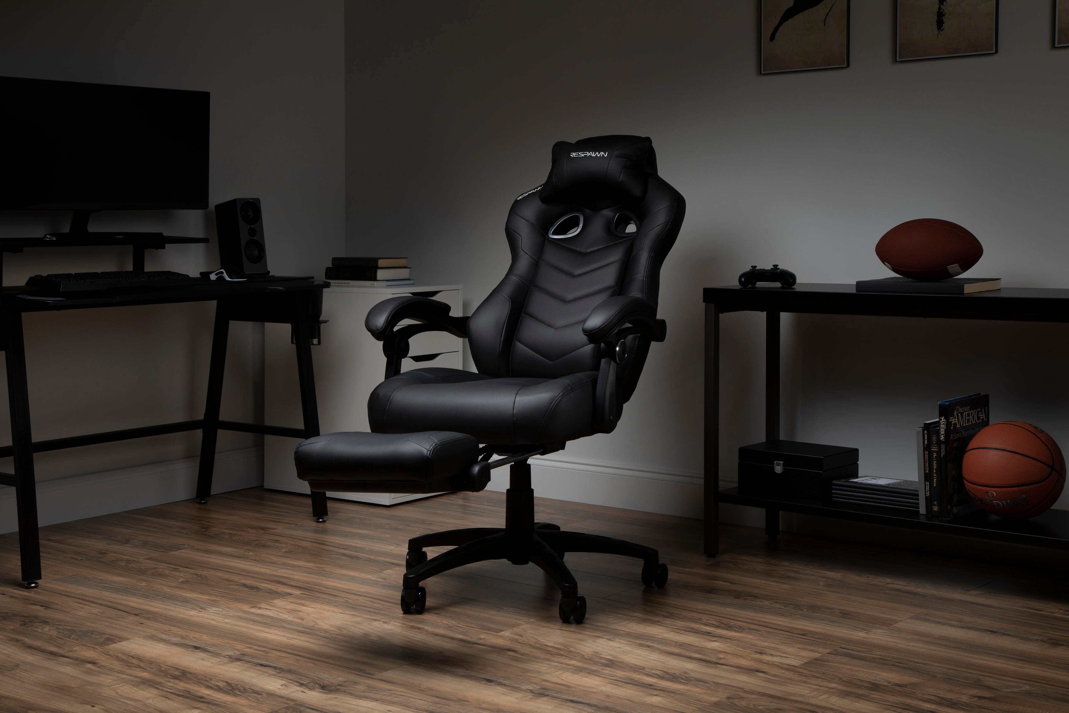 RESPAWN 110 Pro Gaming Chair, Black, large