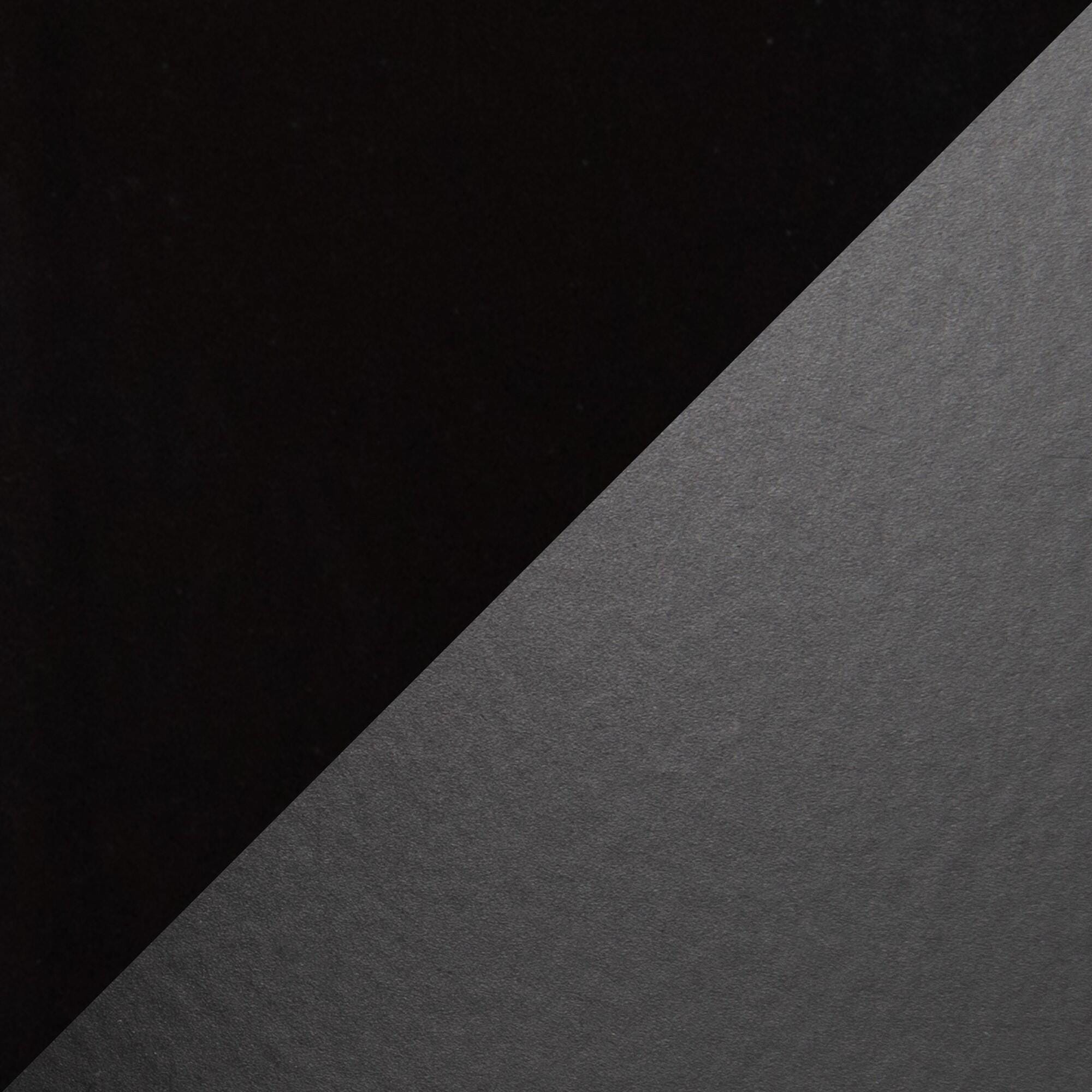 Swatch color Black , product with this swatch is currently selected