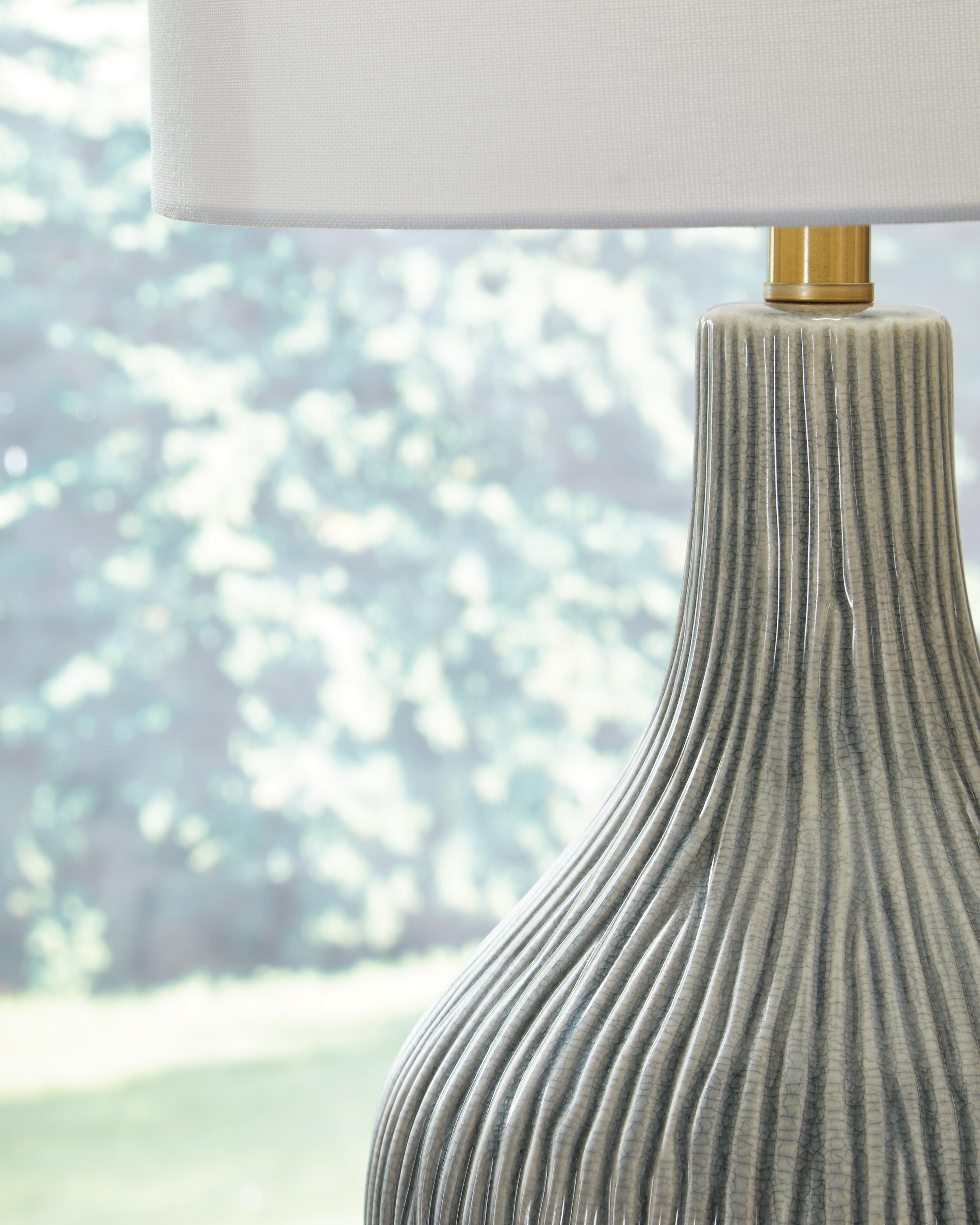 Judlen Table Lamp - image 3