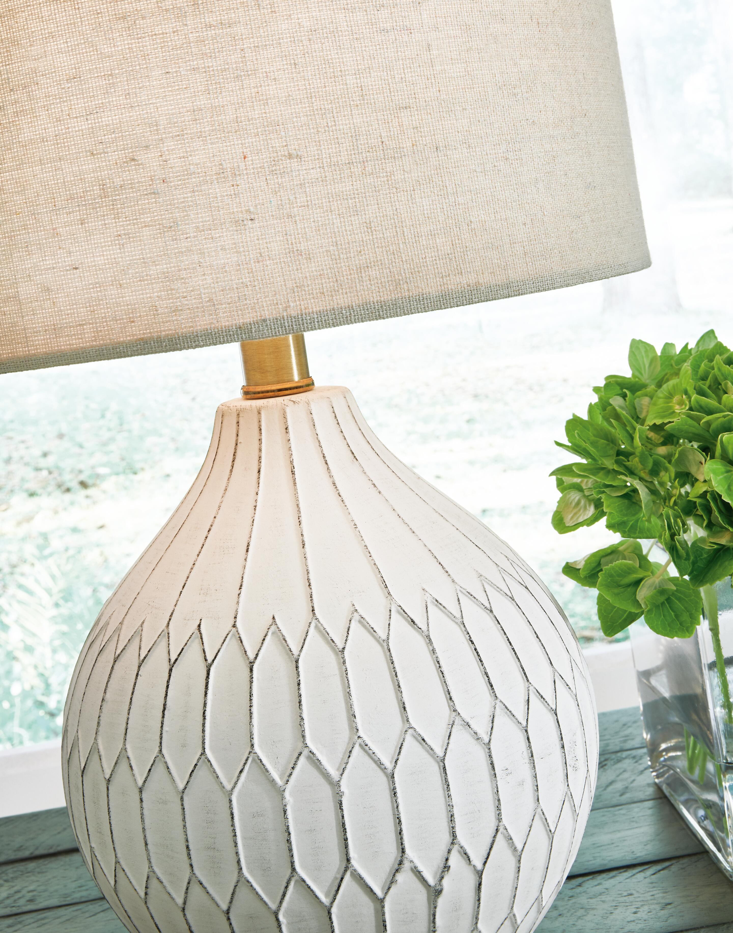 Wardmont Table Lamp - image 3
