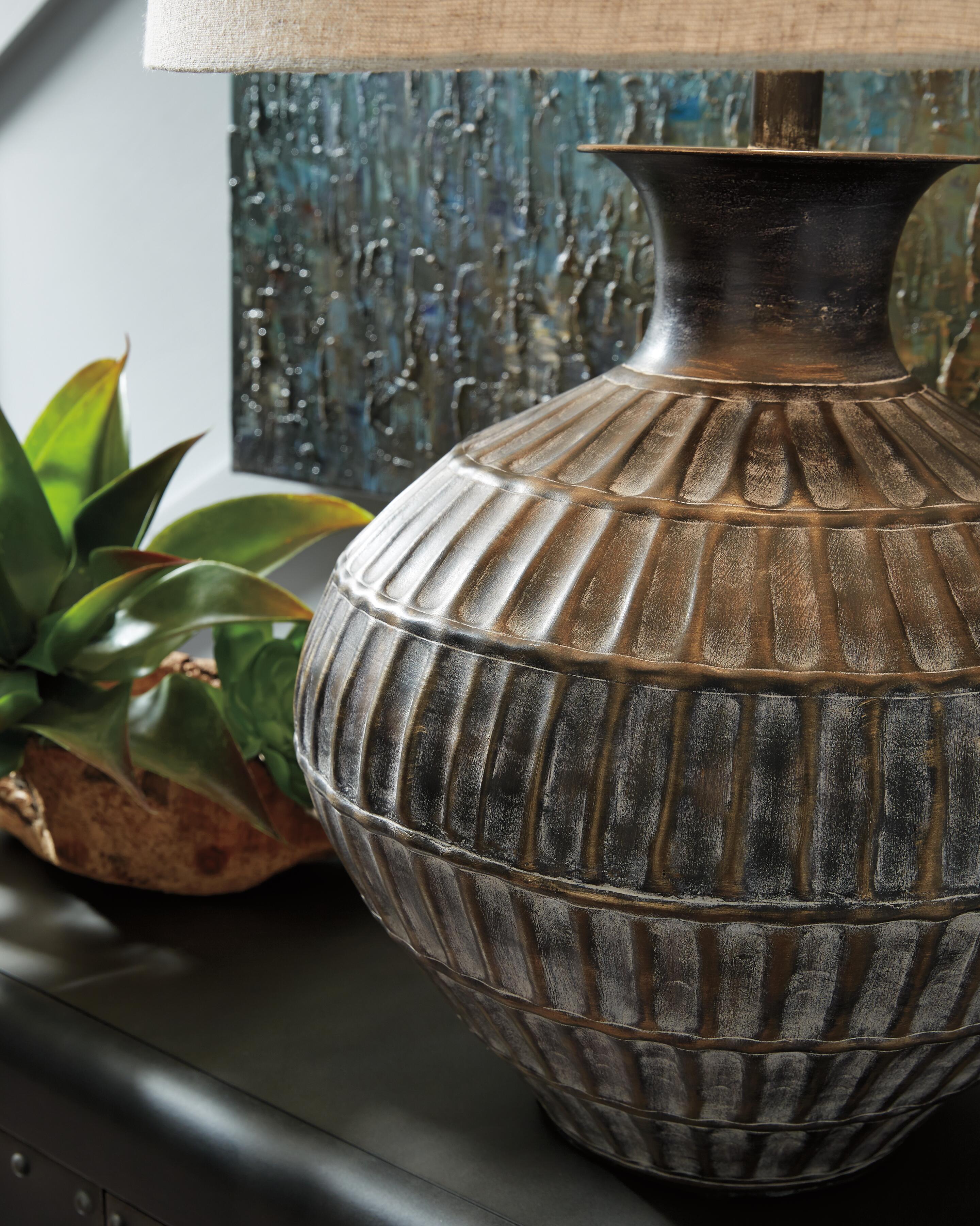 Magan Table Lamp - image 5