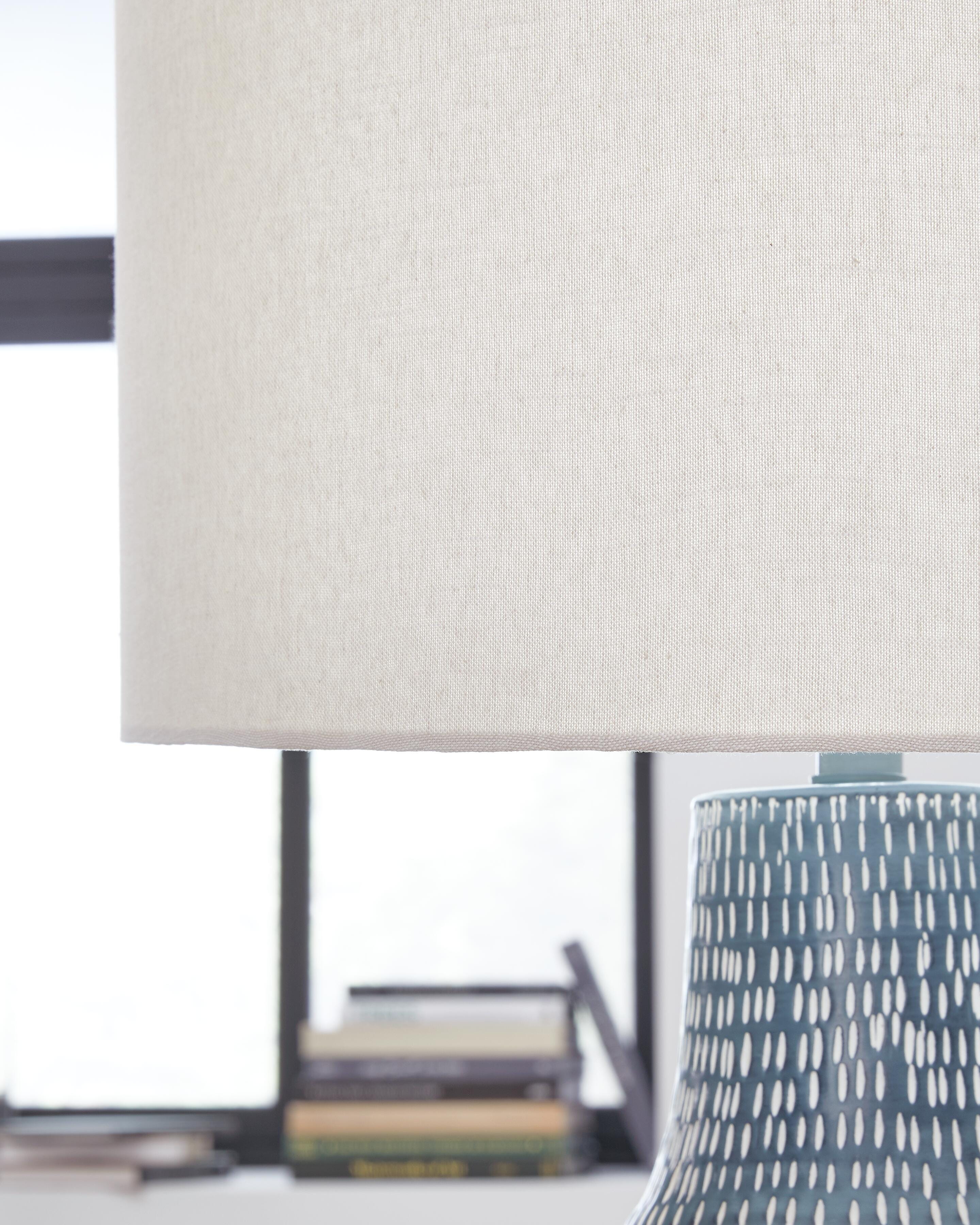 Ashley Schylarmont Table Lamp - Thumbnail 4