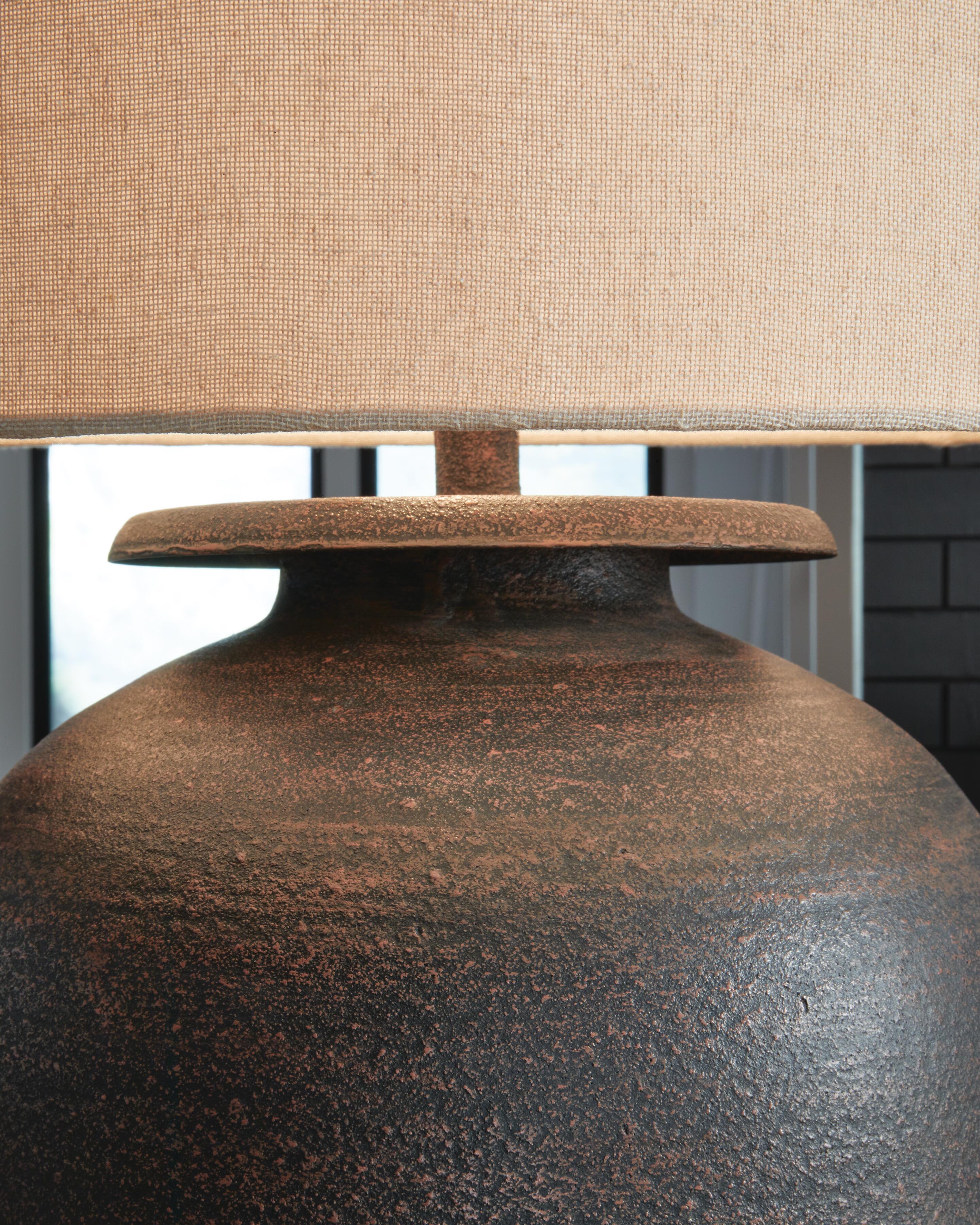 Carlenbury Table Lamp | Ashley