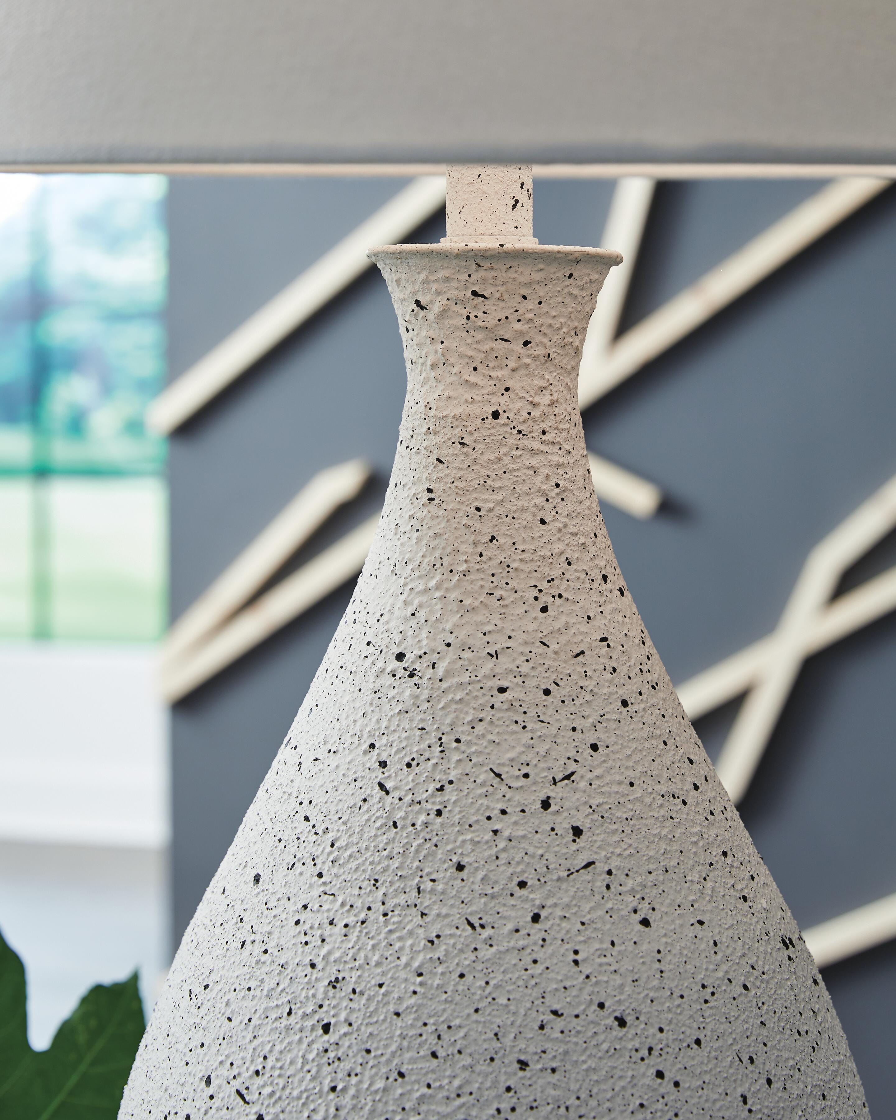 Wyattford Table Lamp - image 3