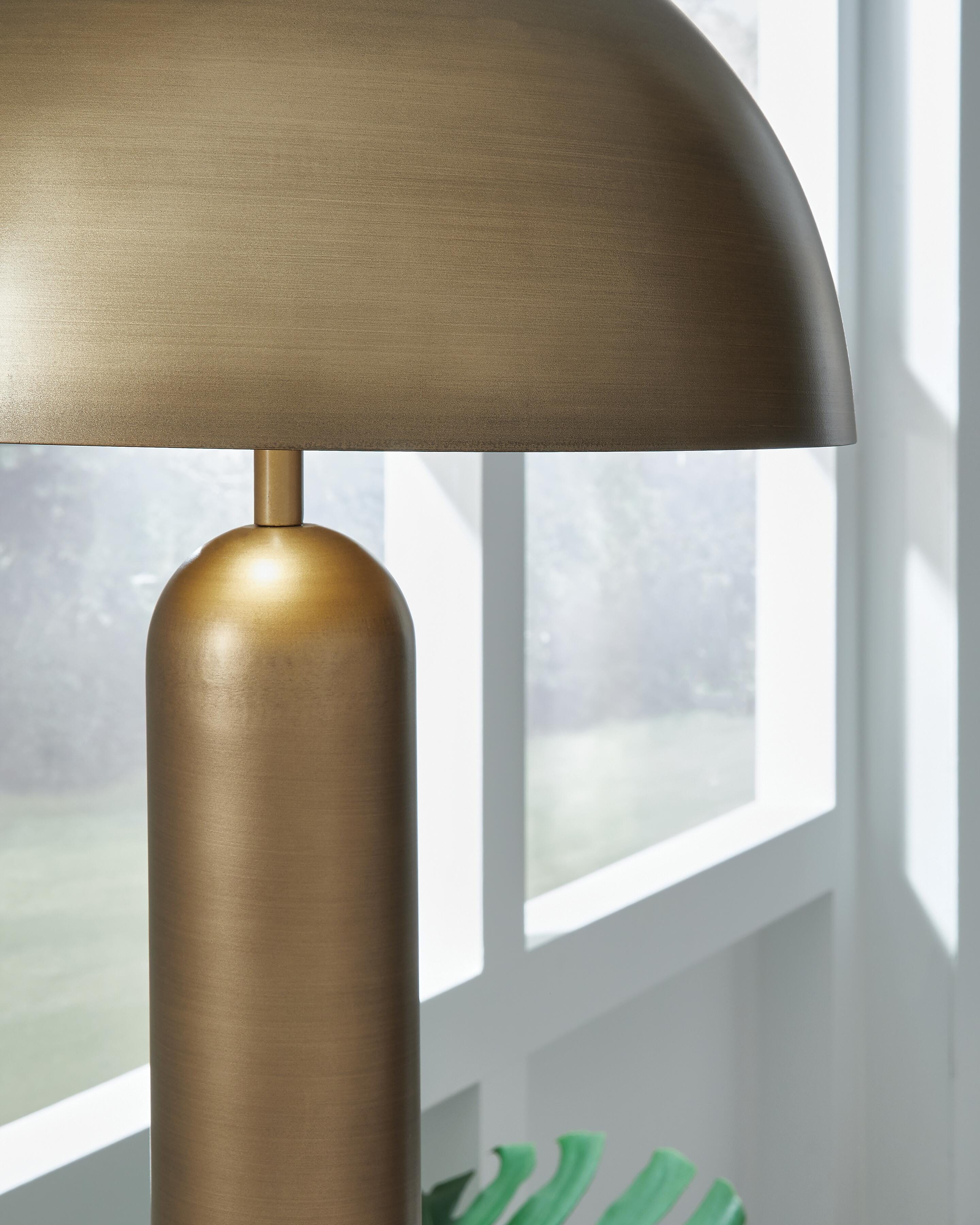 Wendfield Floor Lamp - image 3