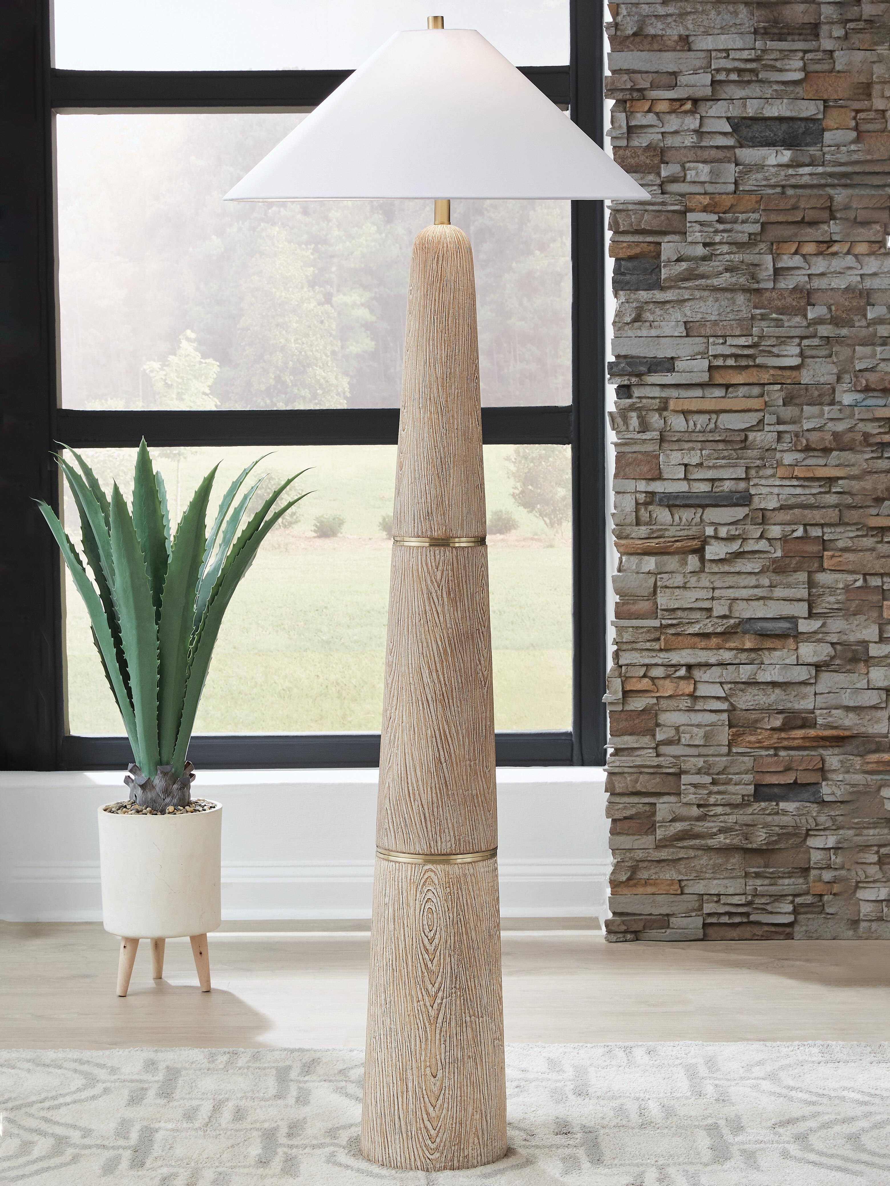 Gasparleigh Floor Lamp - image 1