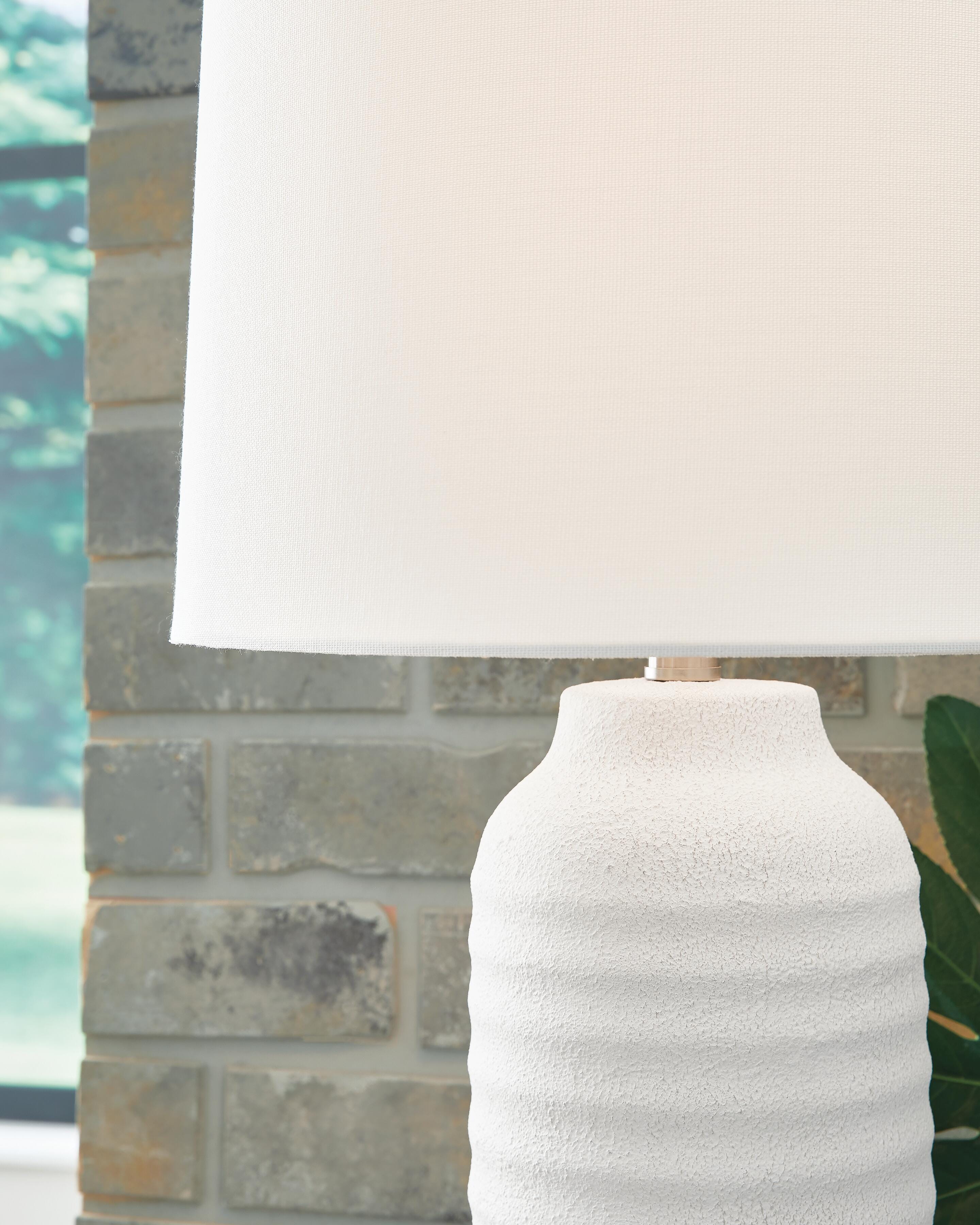 Vauville Table Lamp (Set of 2) - image 3