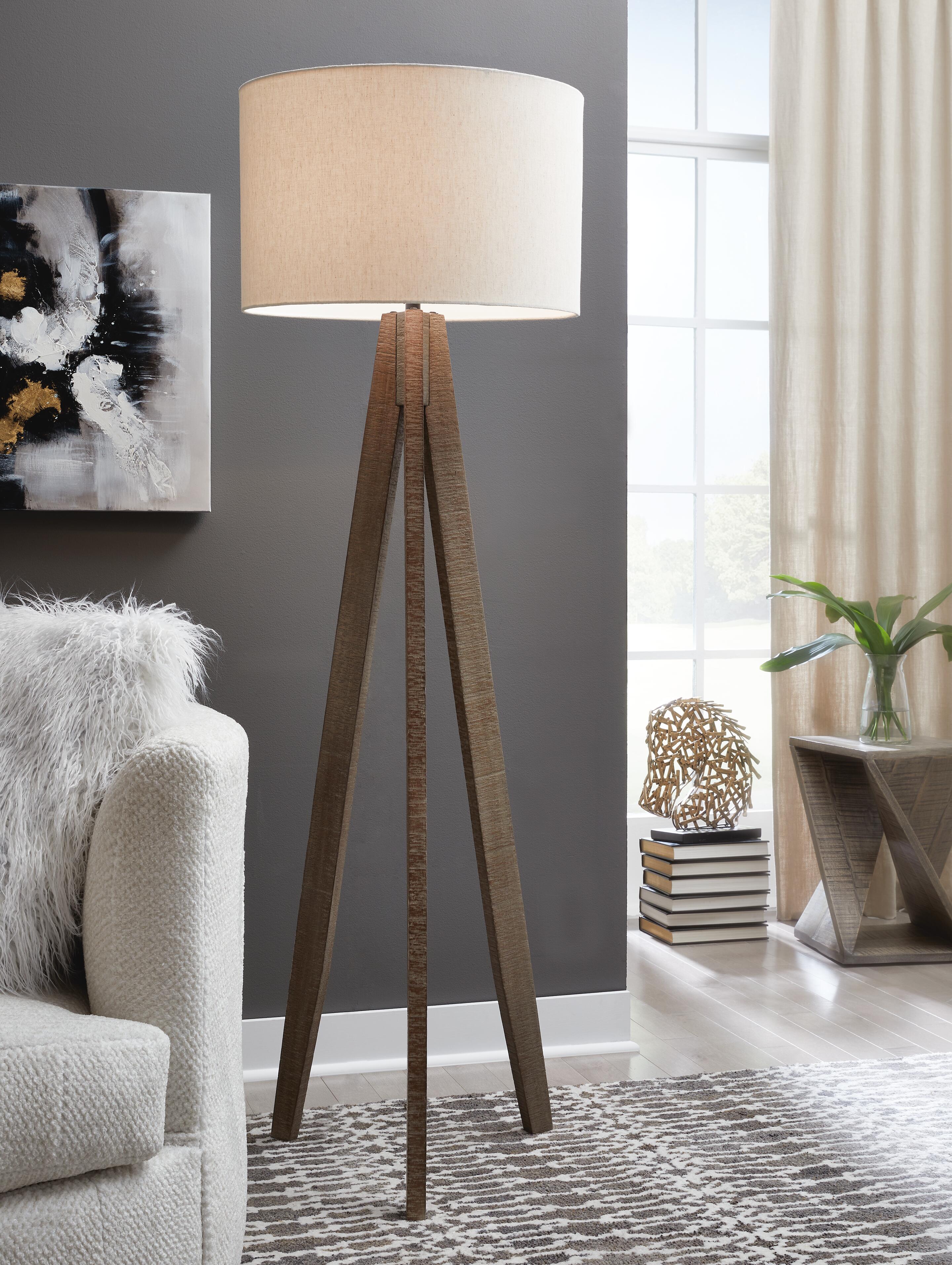 Dallson Floor Lamp | Ashley