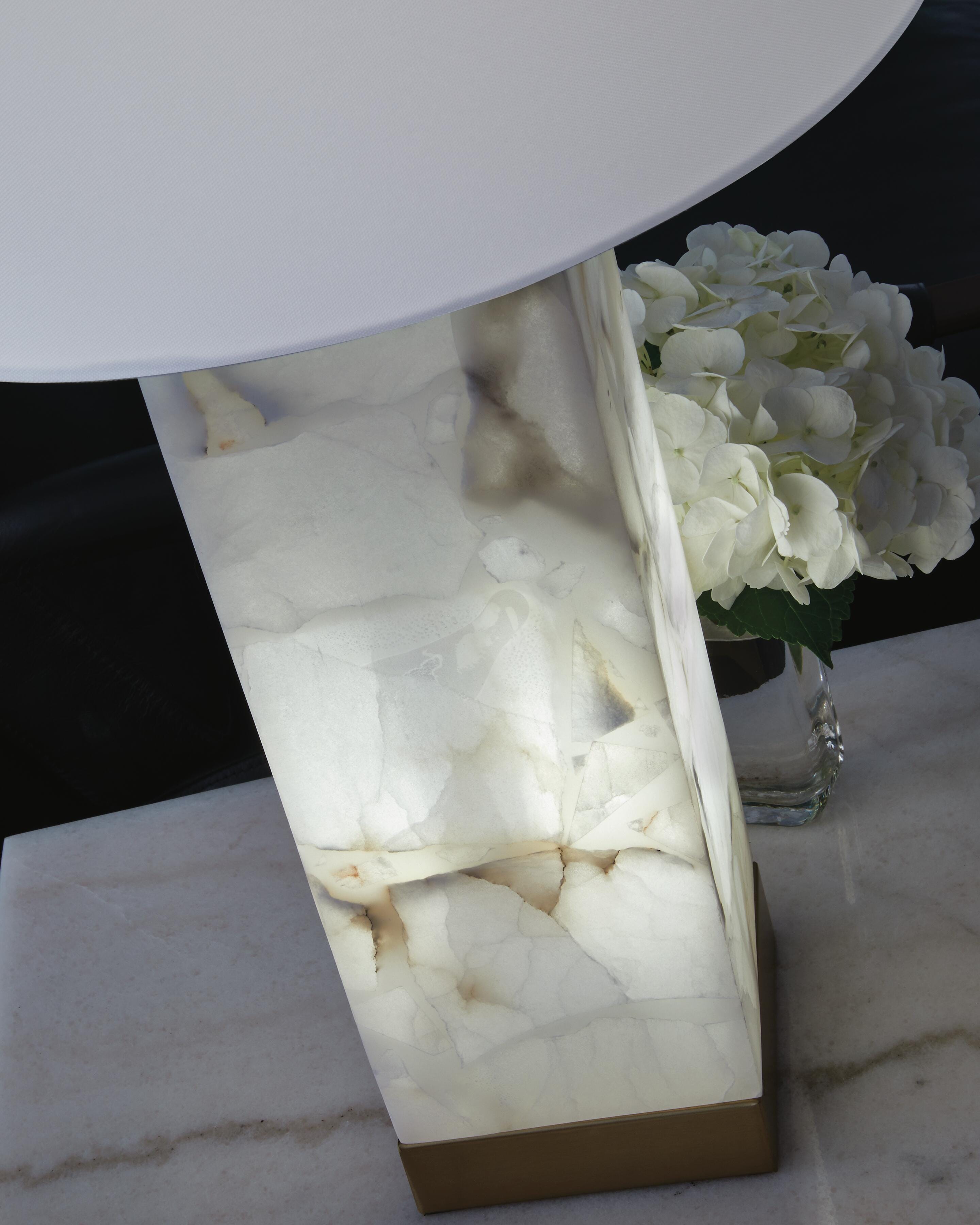 Linderfield Table Lamp | Ashley
