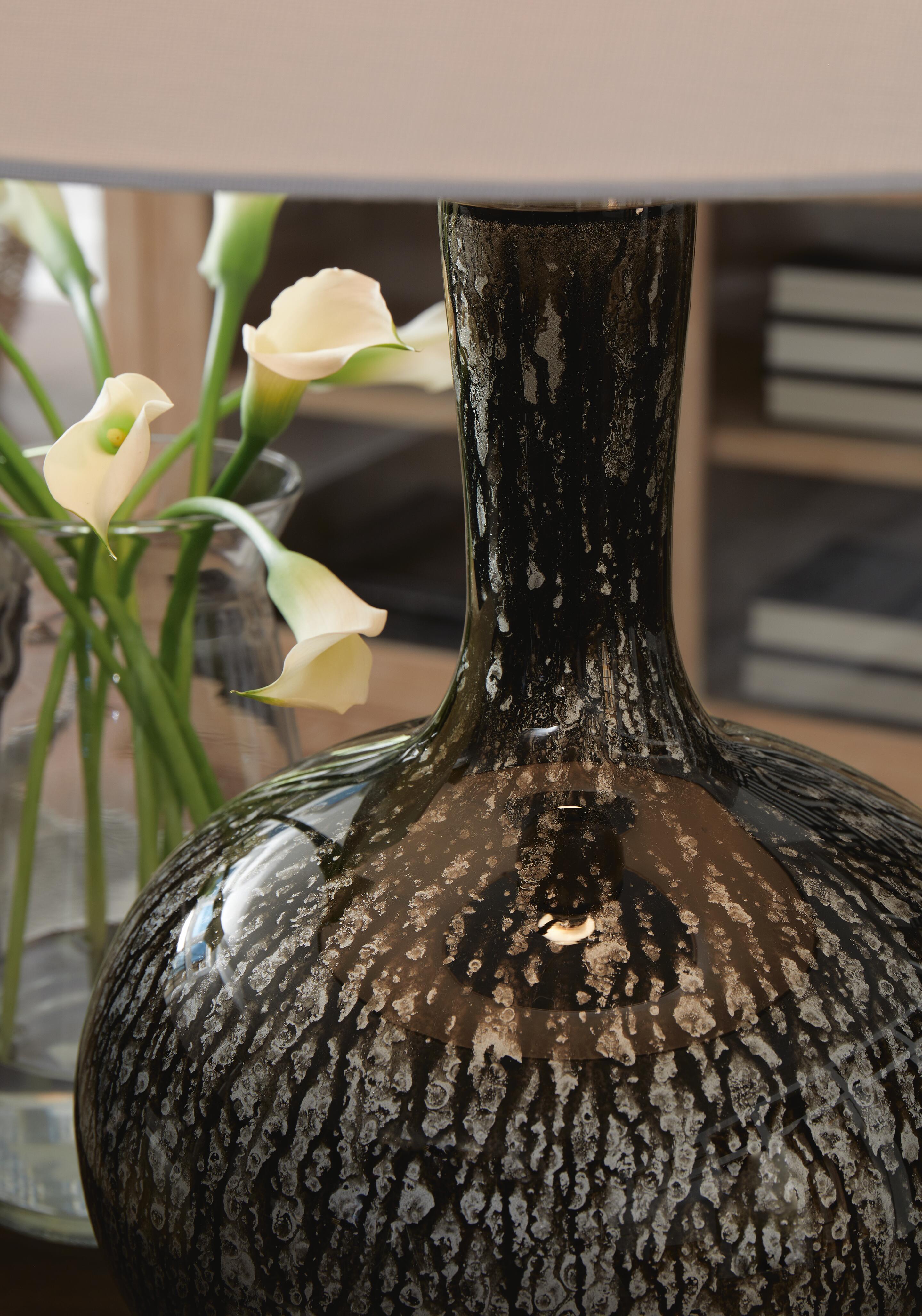 Tenslow Table Lamp - image 4