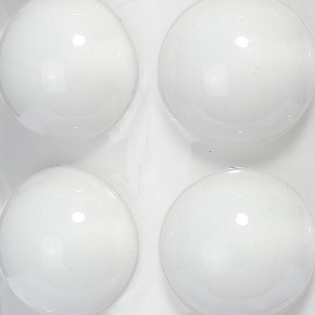 Swatch color White 