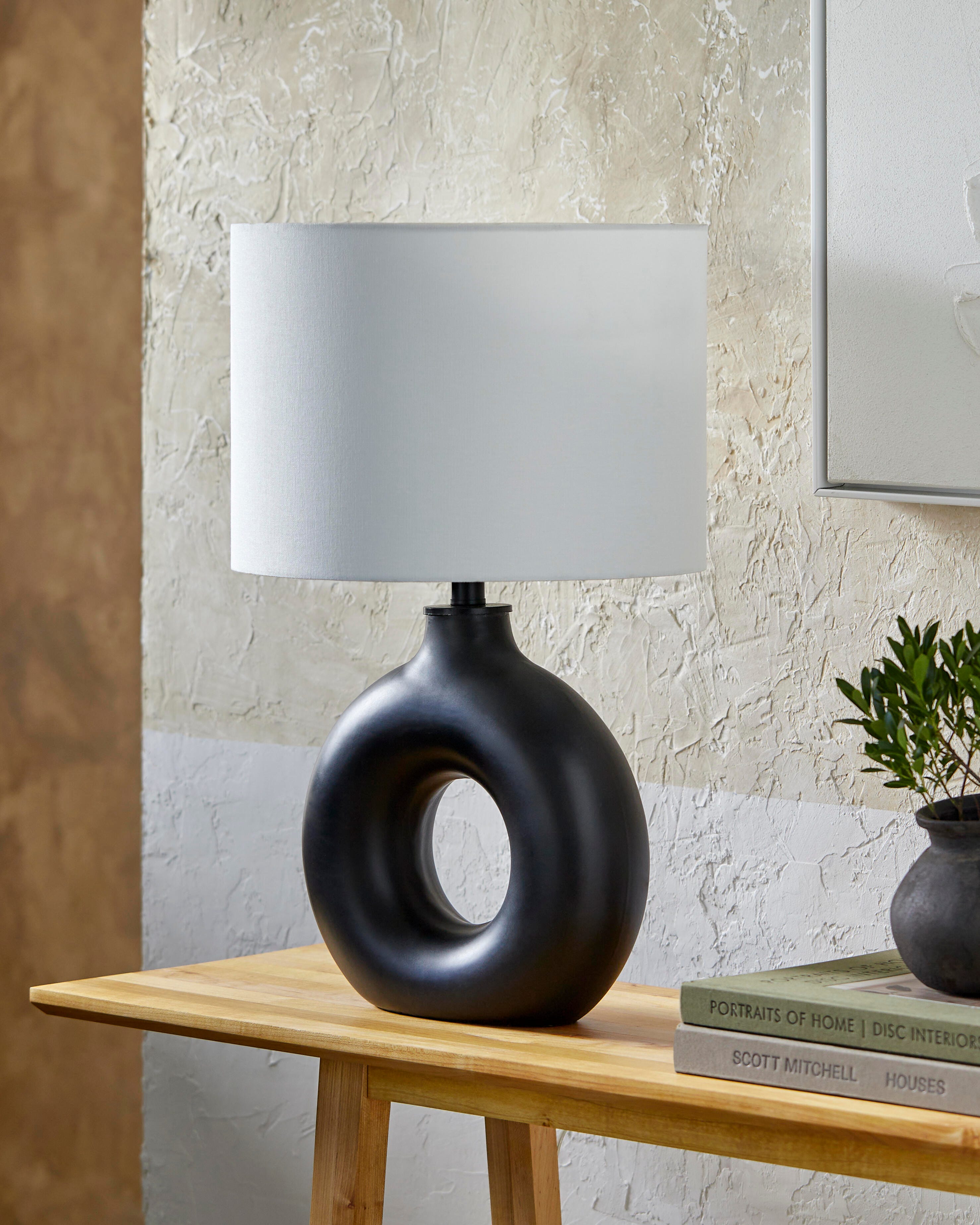 World Needle Solara Table Lamp, , rollover