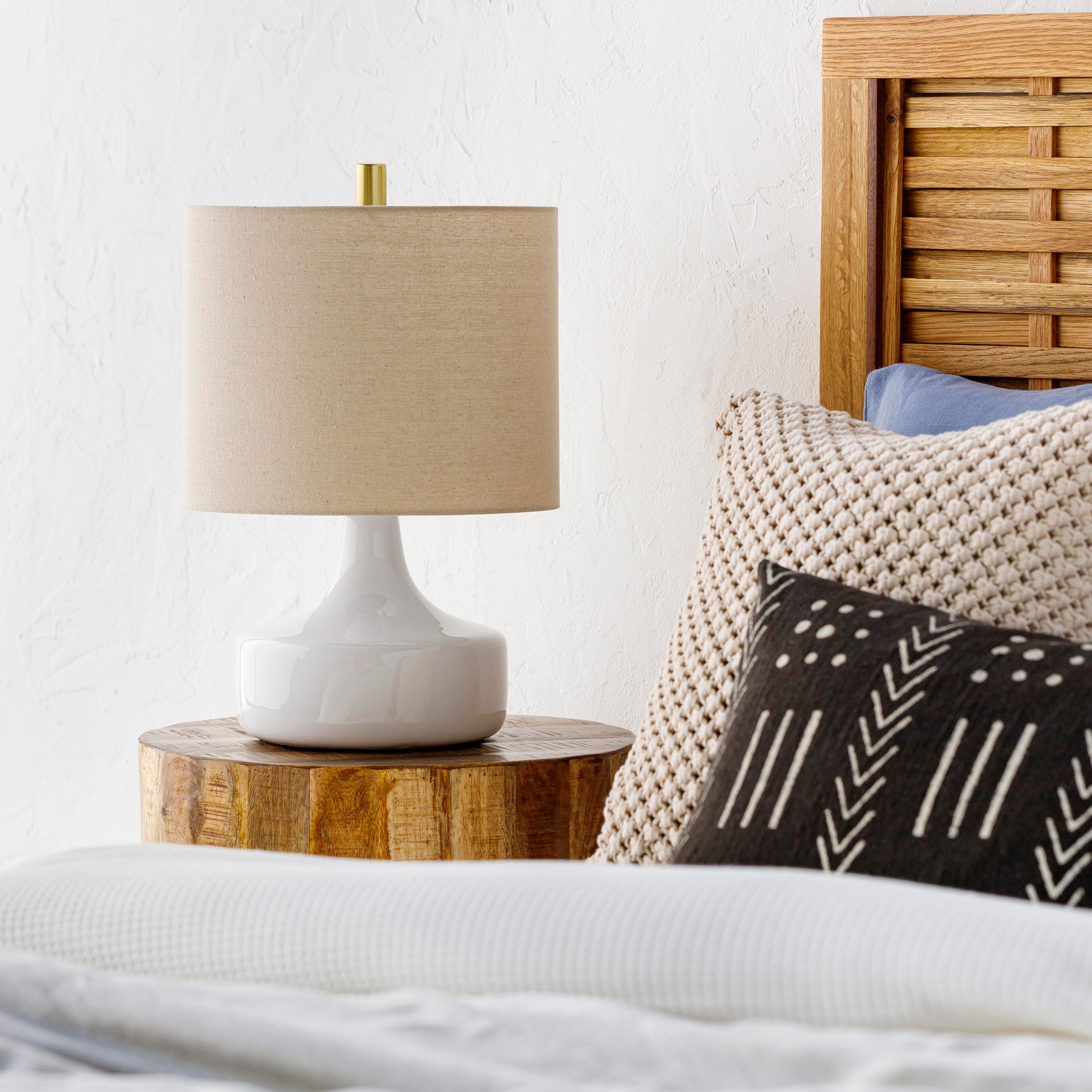 World Needle Rita White Table Lamp, White, rollover