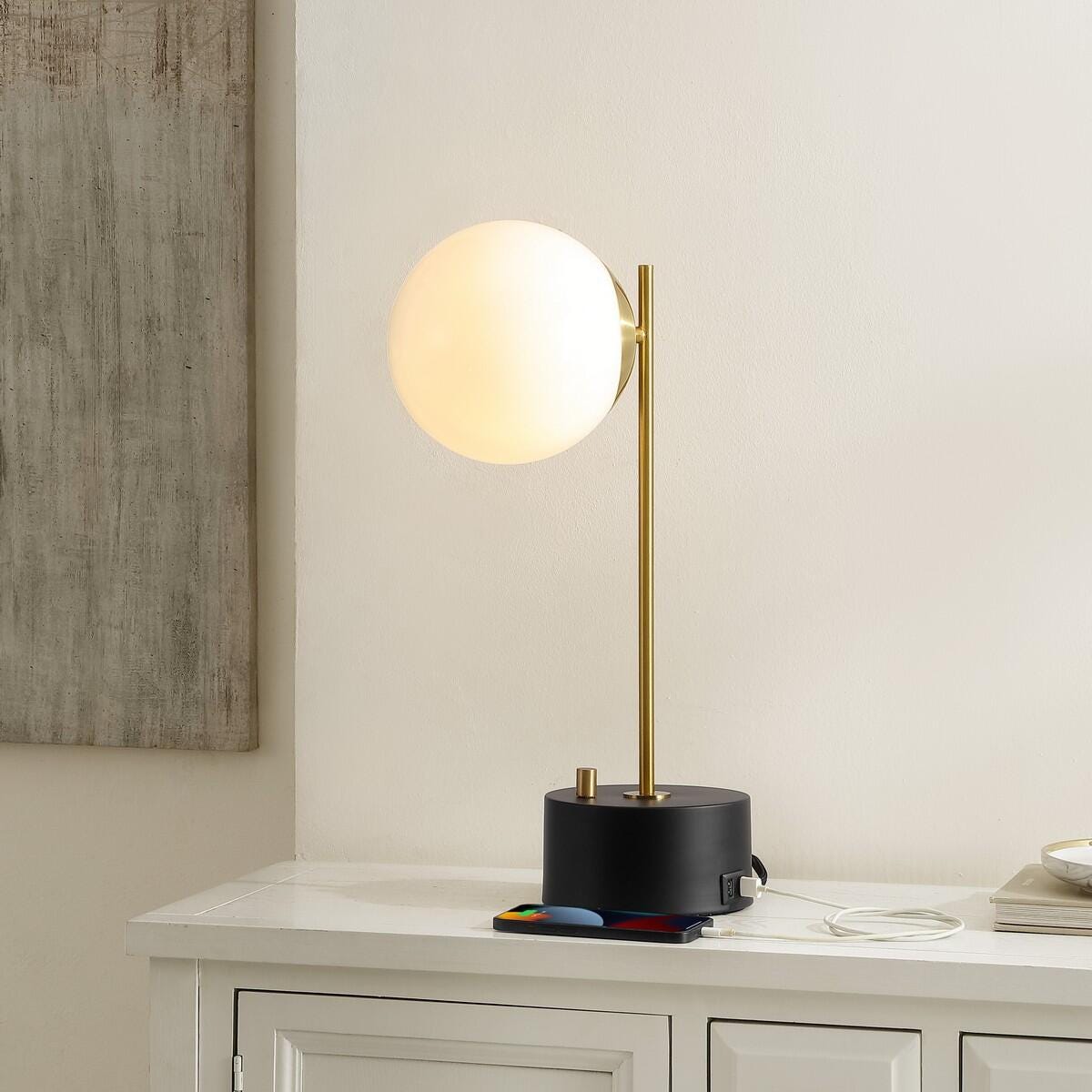 Safavieh Ryu Table Lamp With USB Port, , rollover