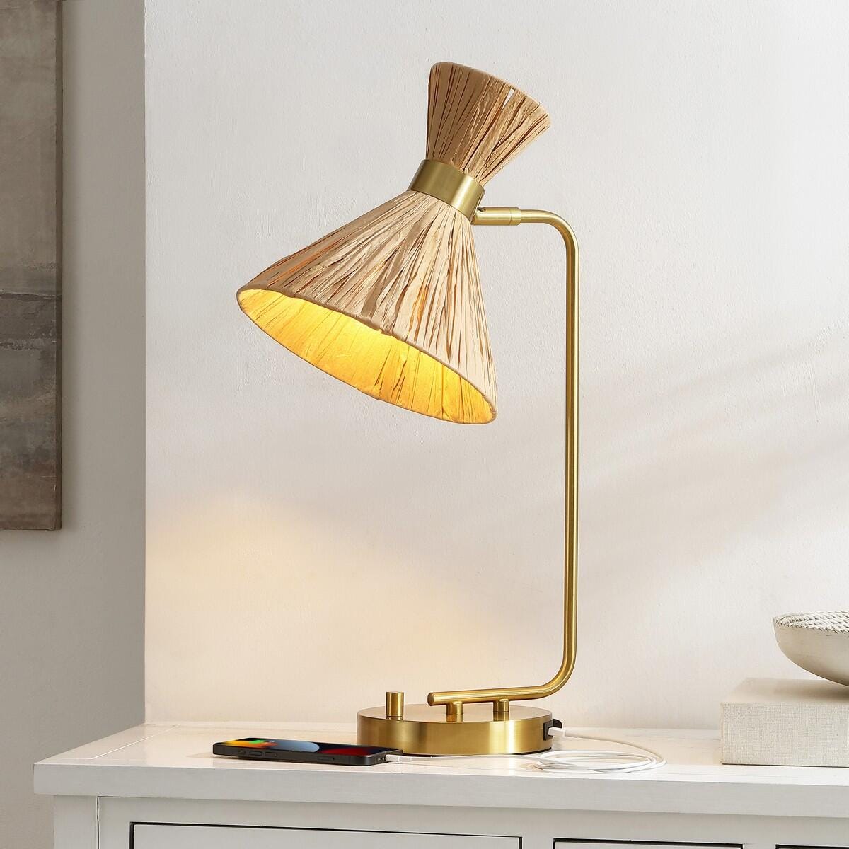 Safavieh Sohma Table Lamp With USB Port, , rollover