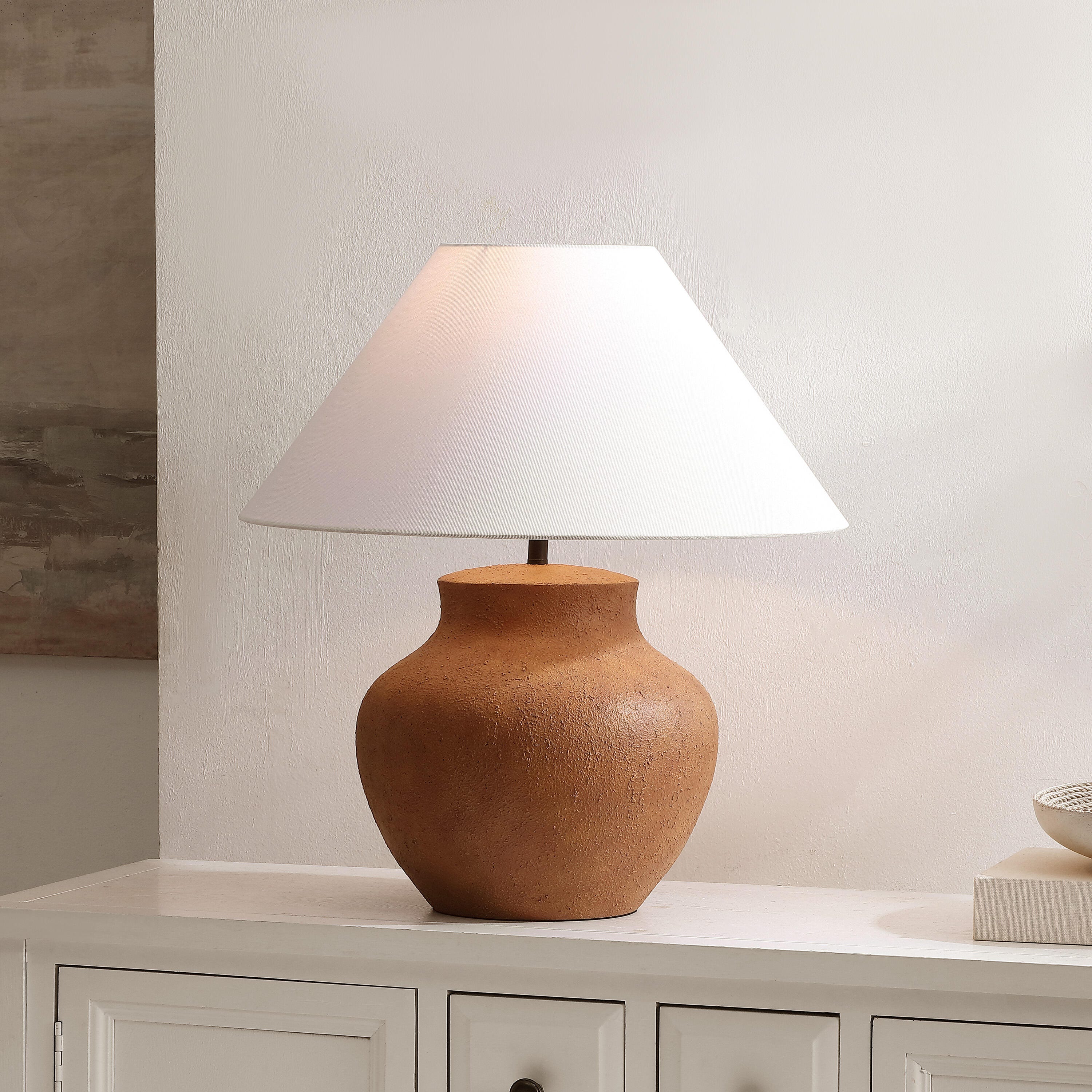 Safavieh Clay Table Lamp, , rollover