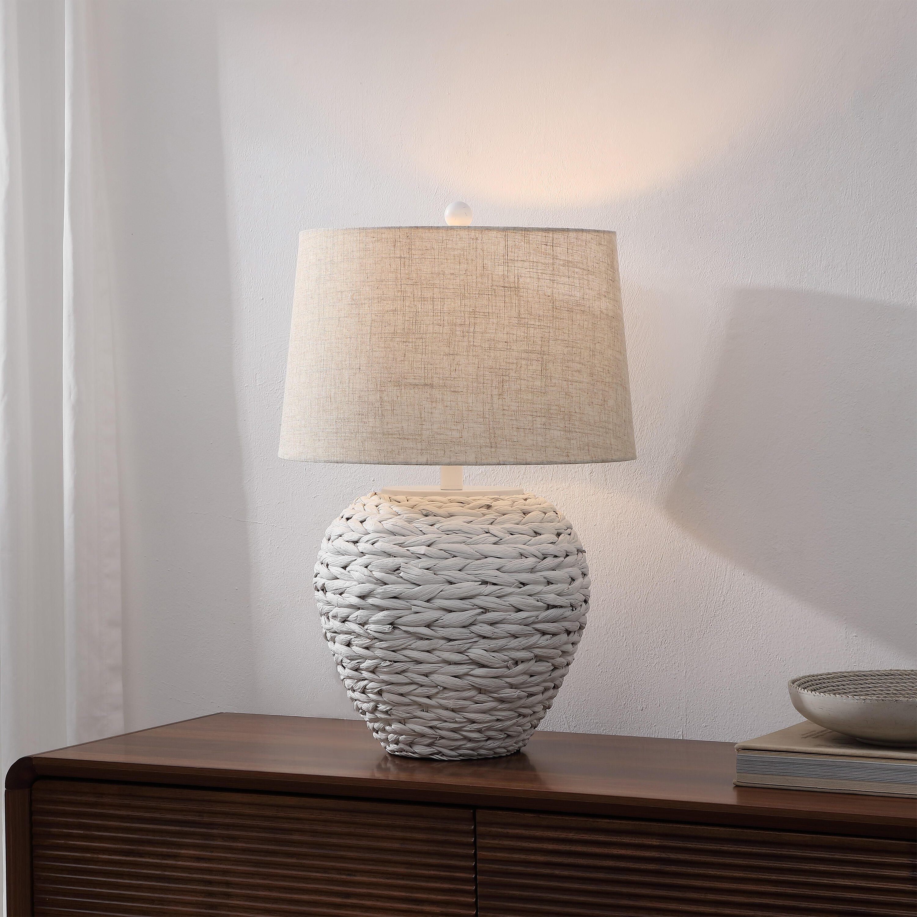 JONATHAN Y Alaro Table Lamp, White, rollover
