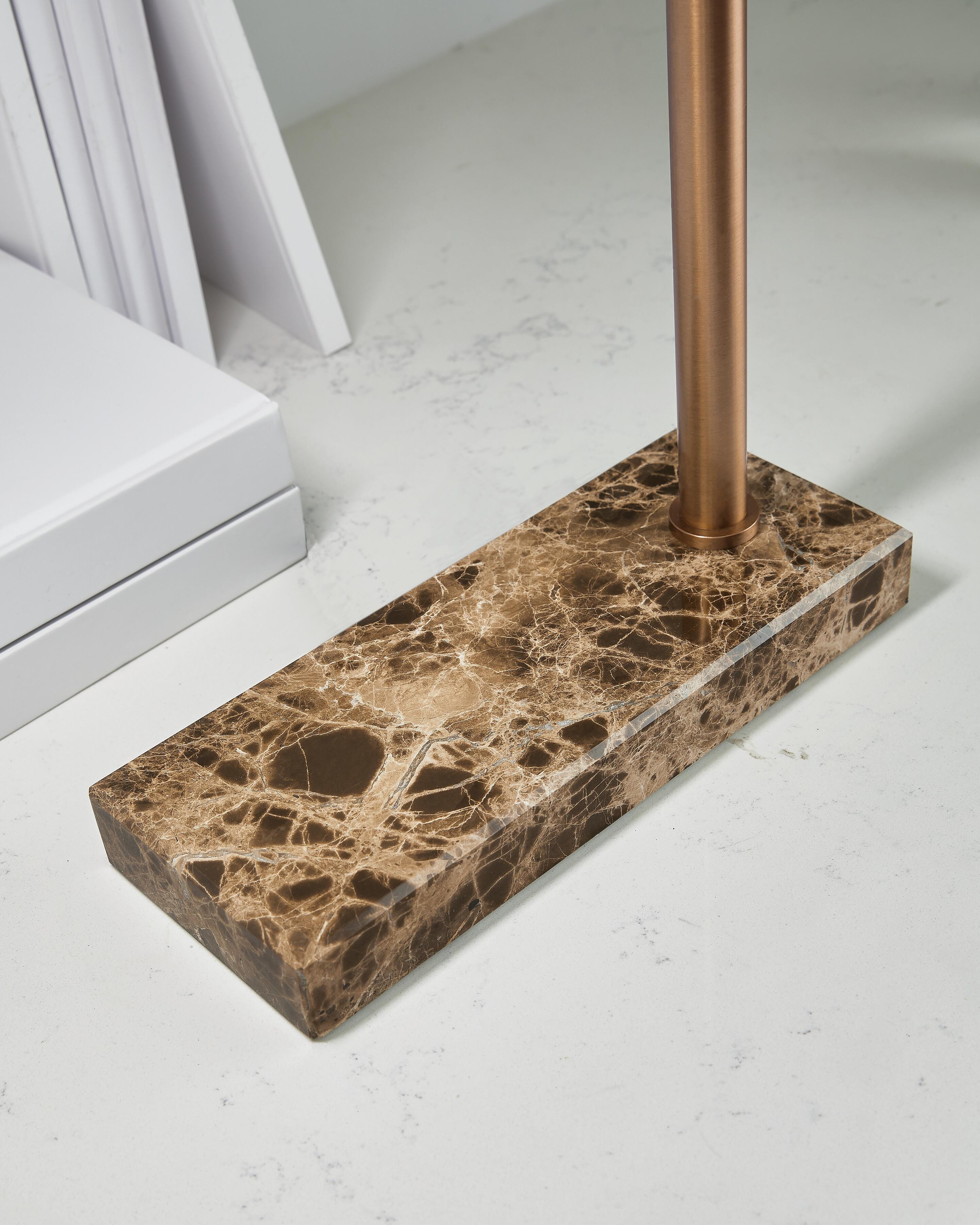 Yafe Desk Lamp - image 6