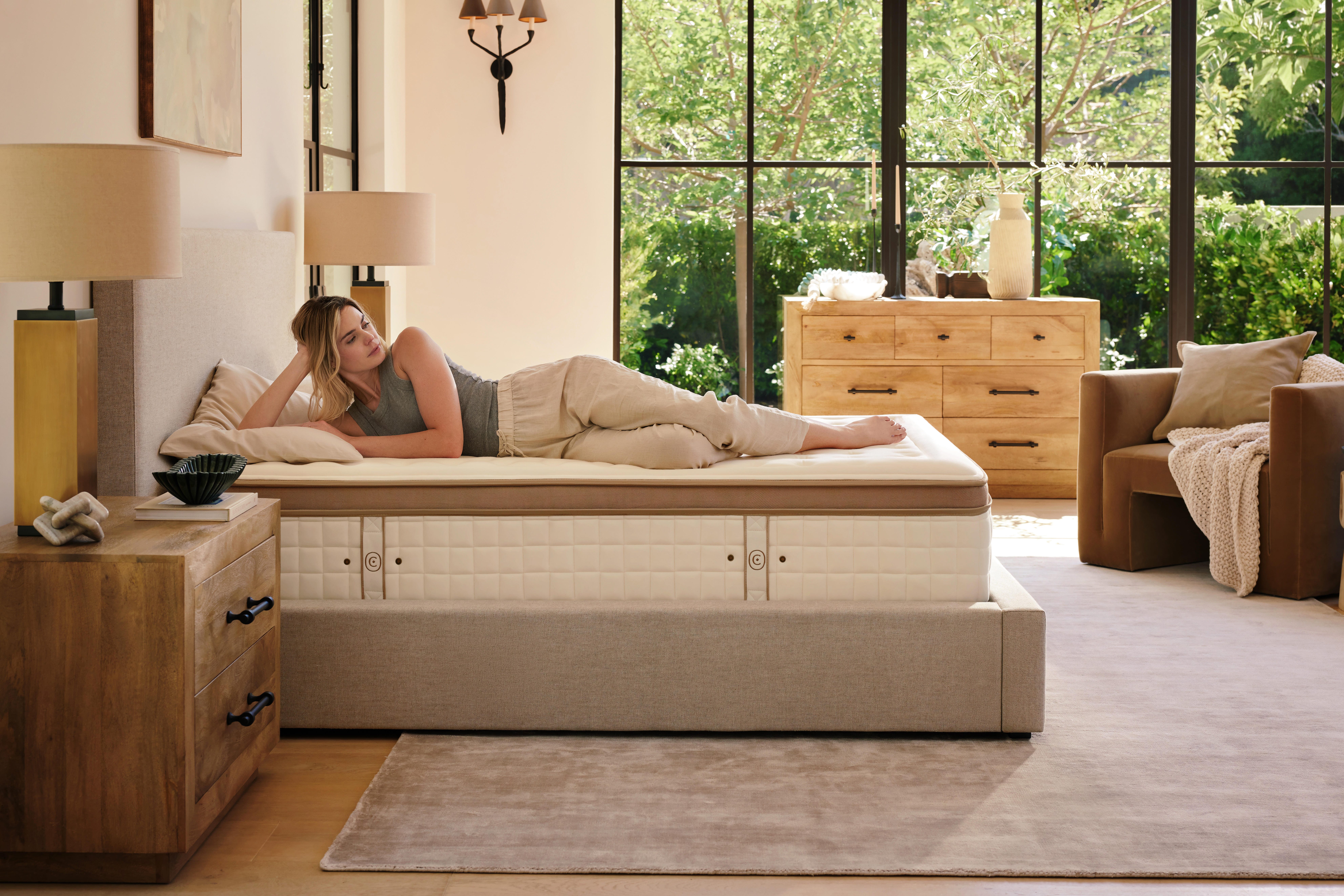 Cloverlane Hybrid Medium Full Mattress | Ashley