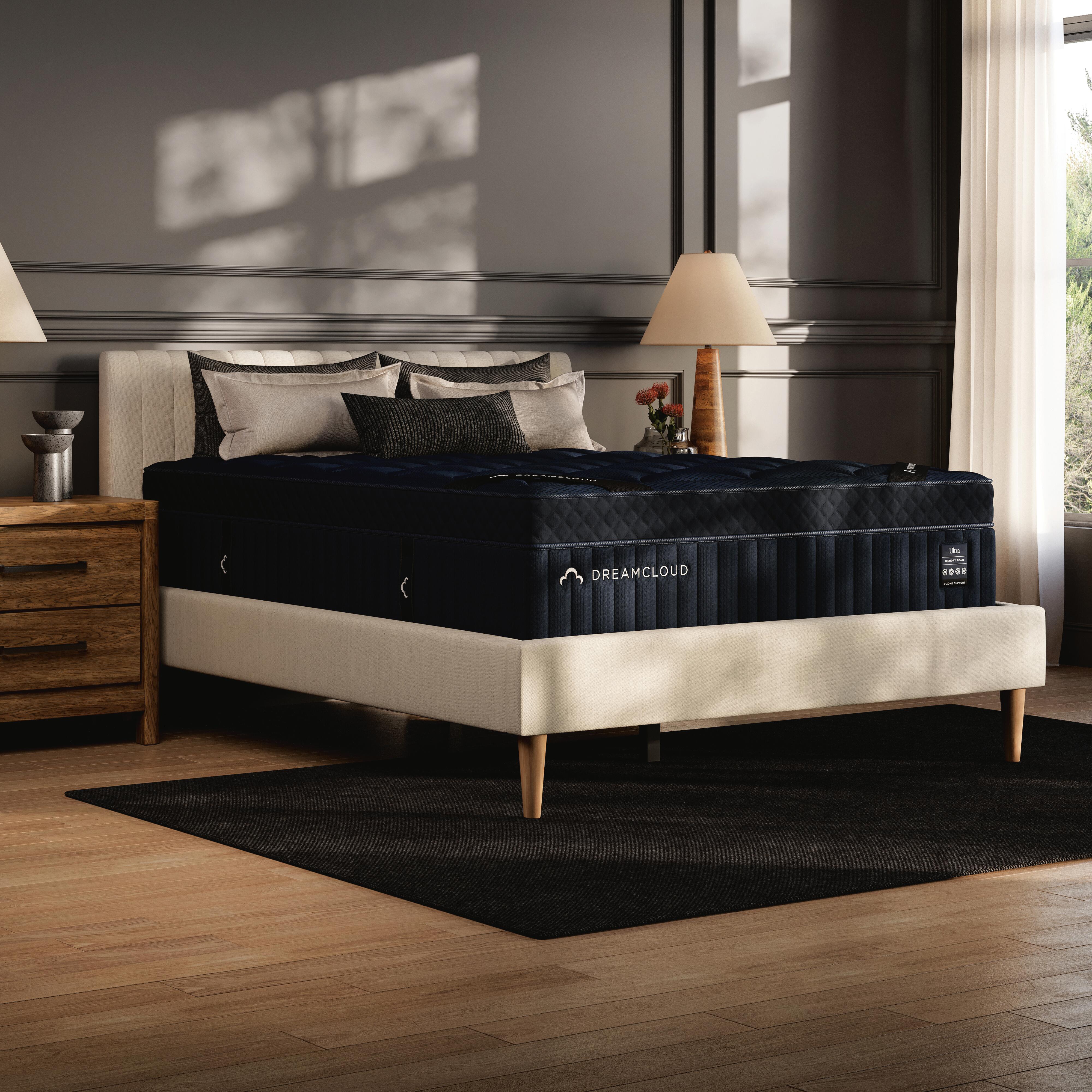 Dreamcloud Ultra Memory Foam Queen Mattress - image 2