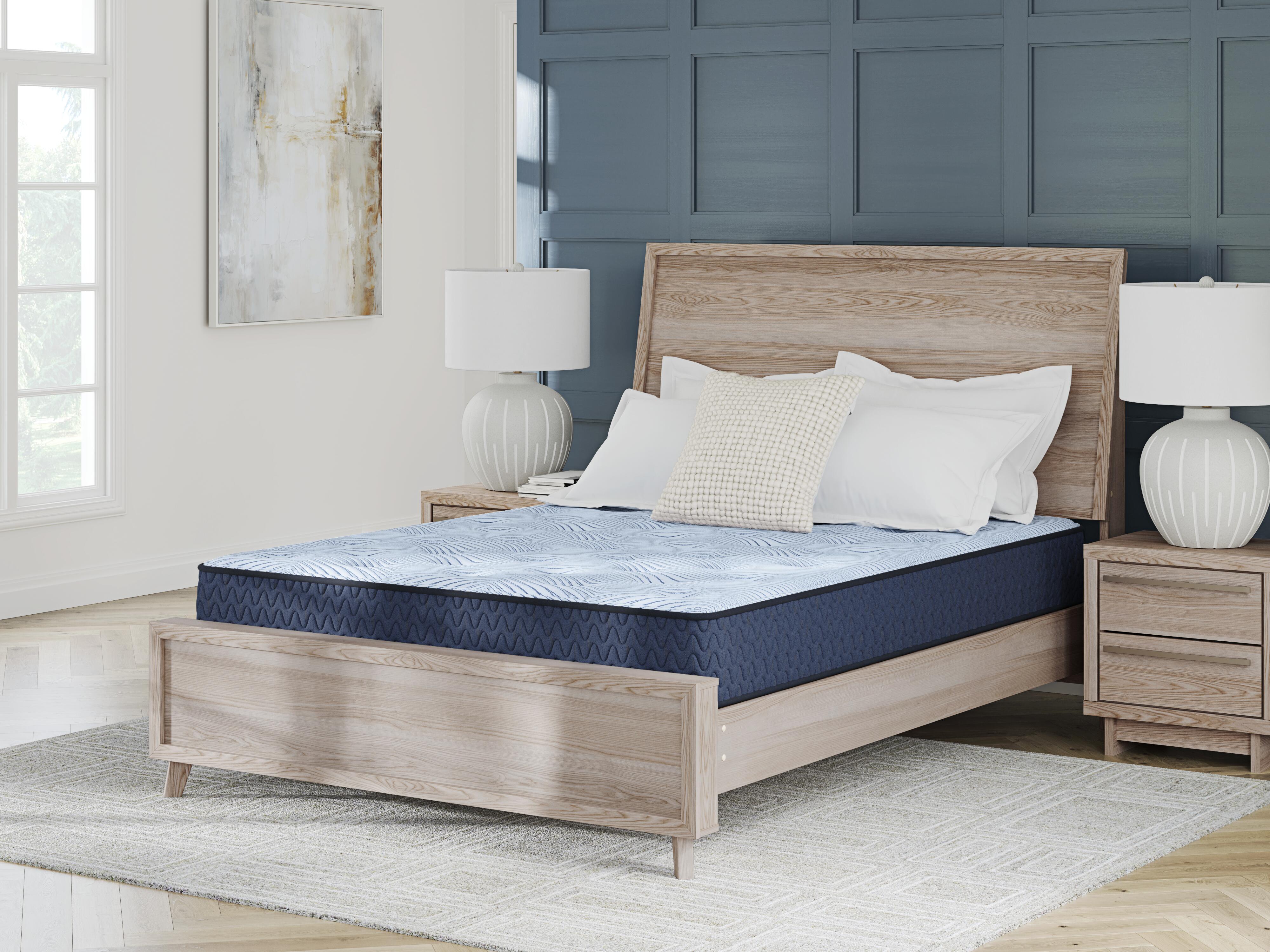 Peak 2.0 10 Hybrid King Mattress - image 1