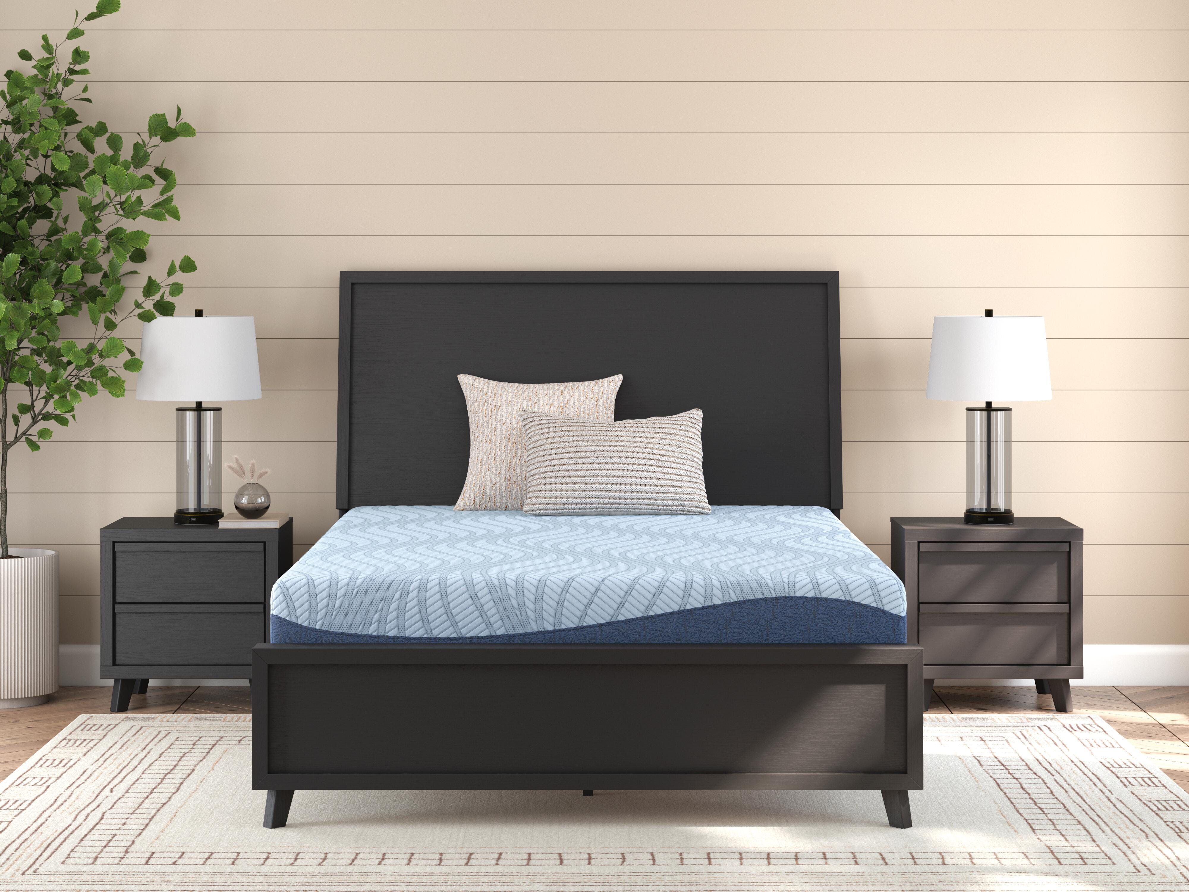 Peak 2.0 10 Memory Foam Queen Mattress - image 5