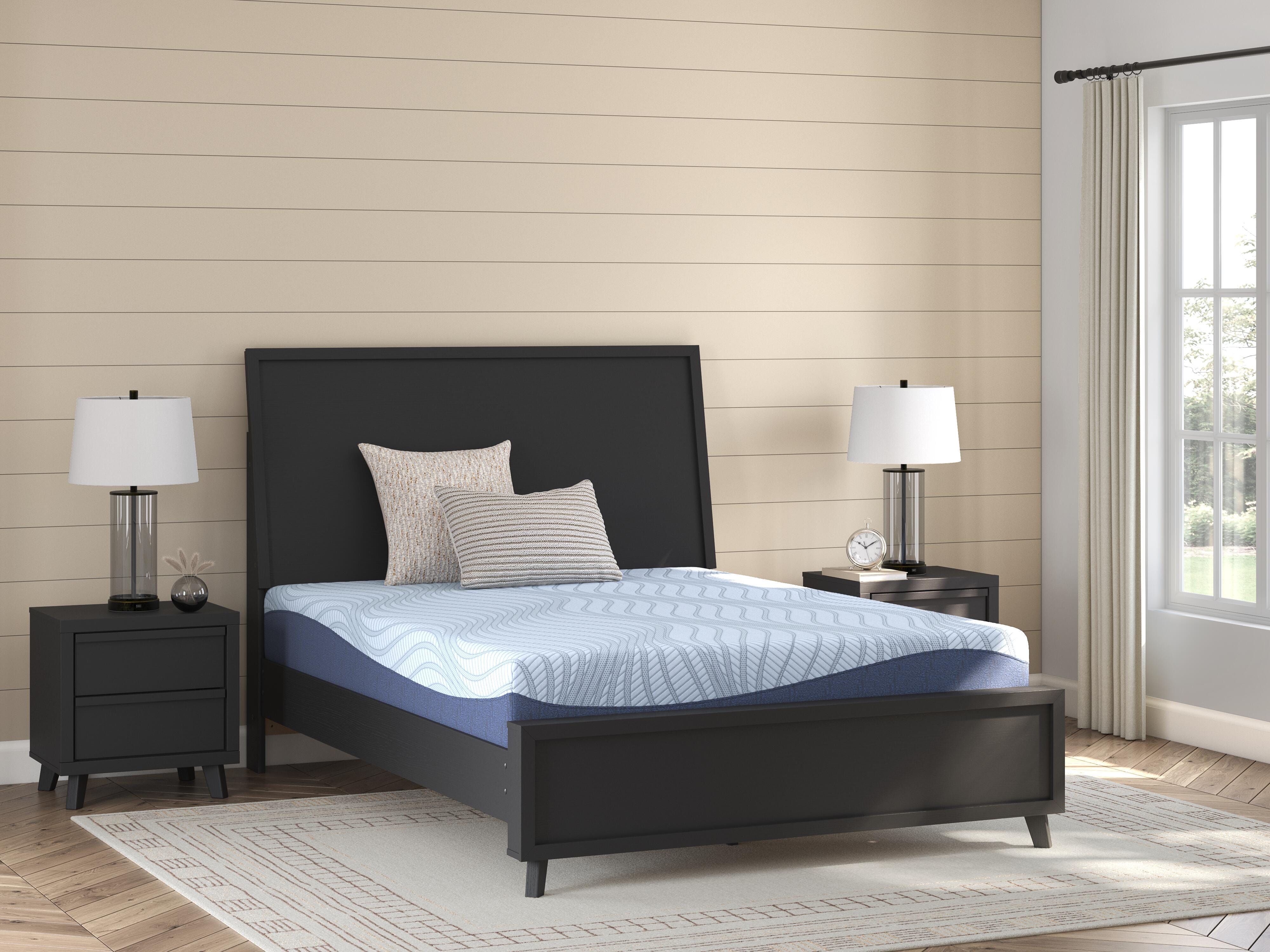 Peak 2.0 10 Memory Foam Queen Mattress - image 1