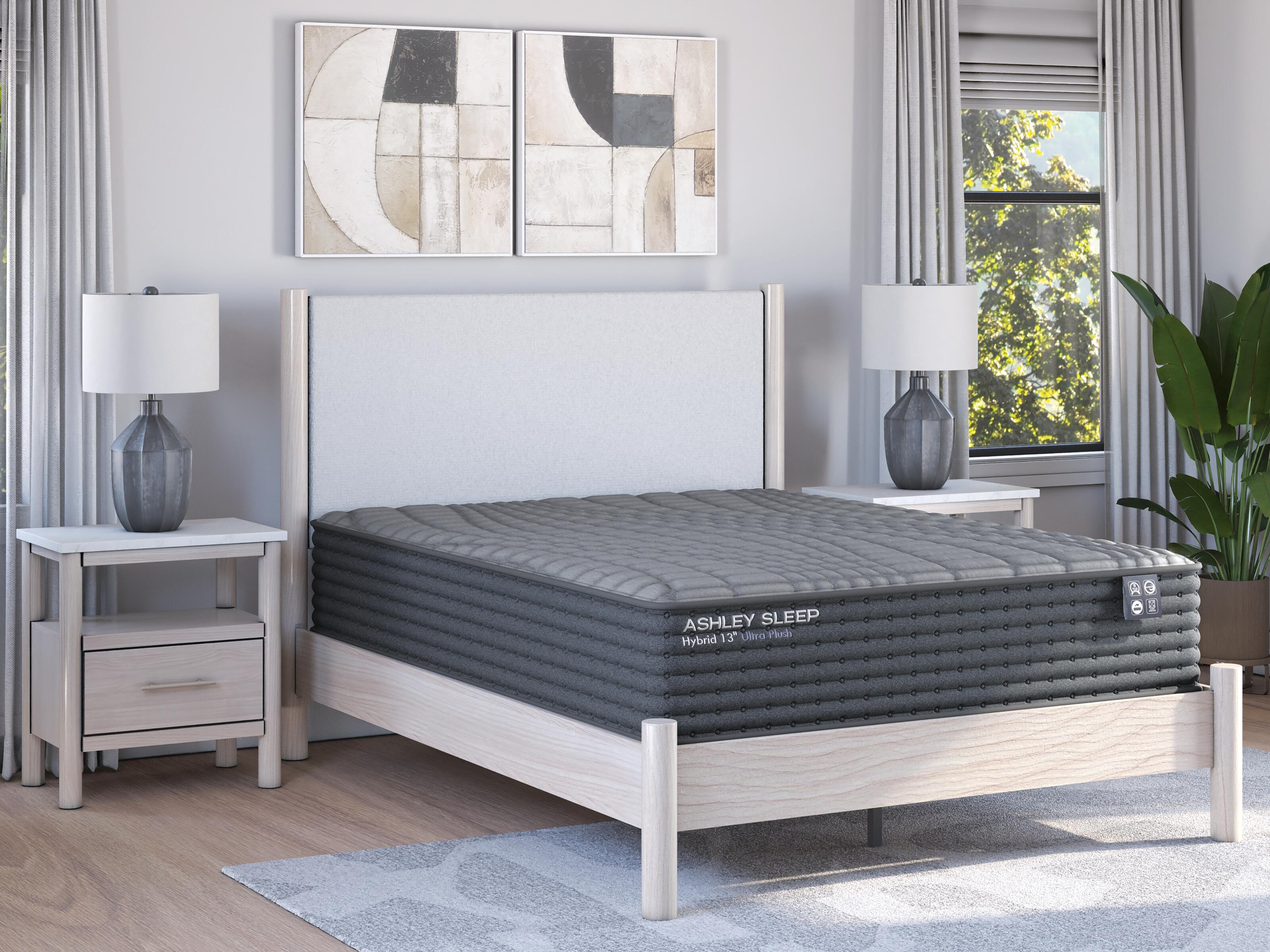 Hybrid 1300 King Mattress - image 1