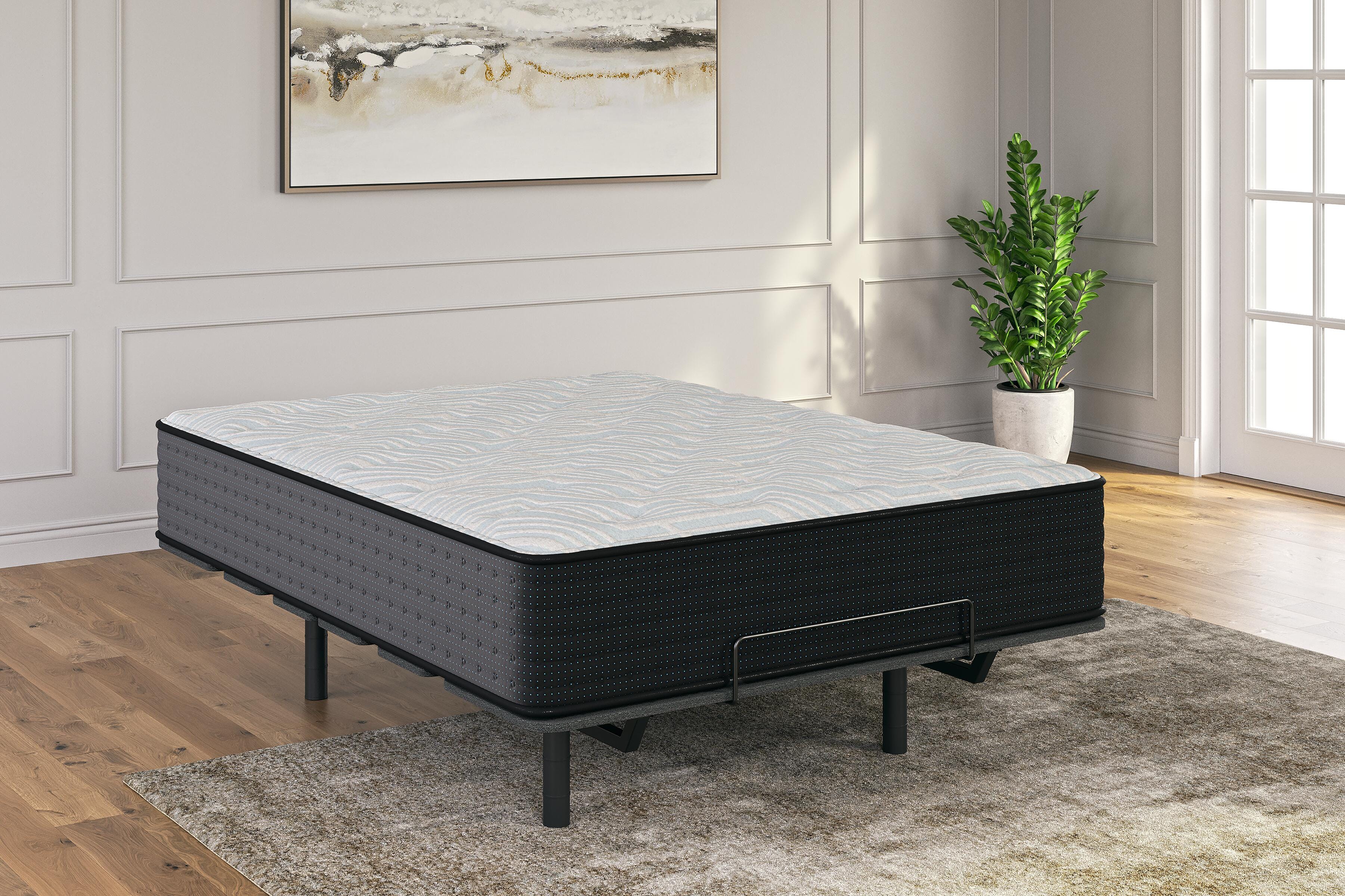Palisades Firm Twin Mattress - image 9