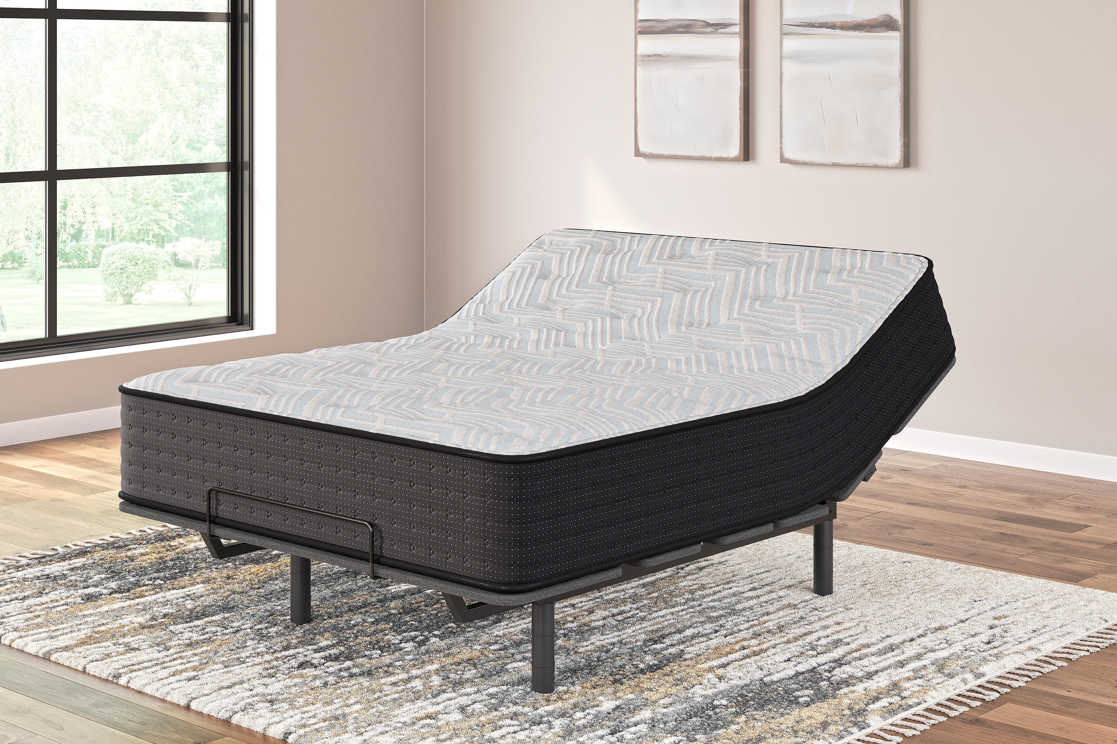 Colchón Palisades Plush King - image 10