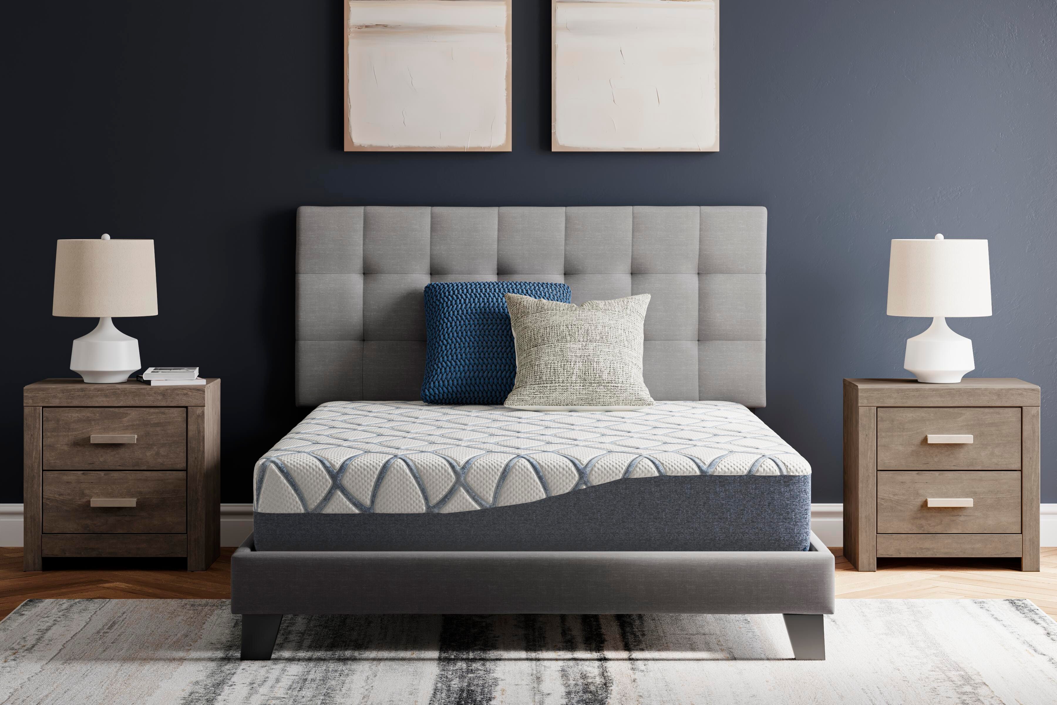 10 Inch Chime Elite 2.0 King Mattress - image 1