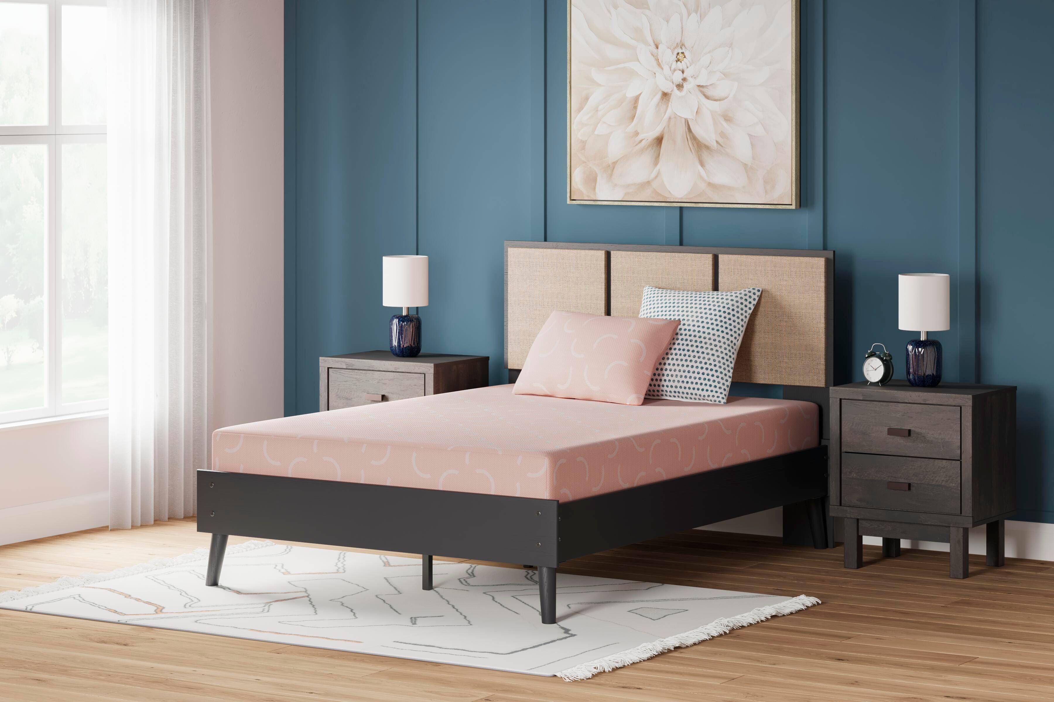 iKidz Coral Twin Mattress and Pillow - image 1