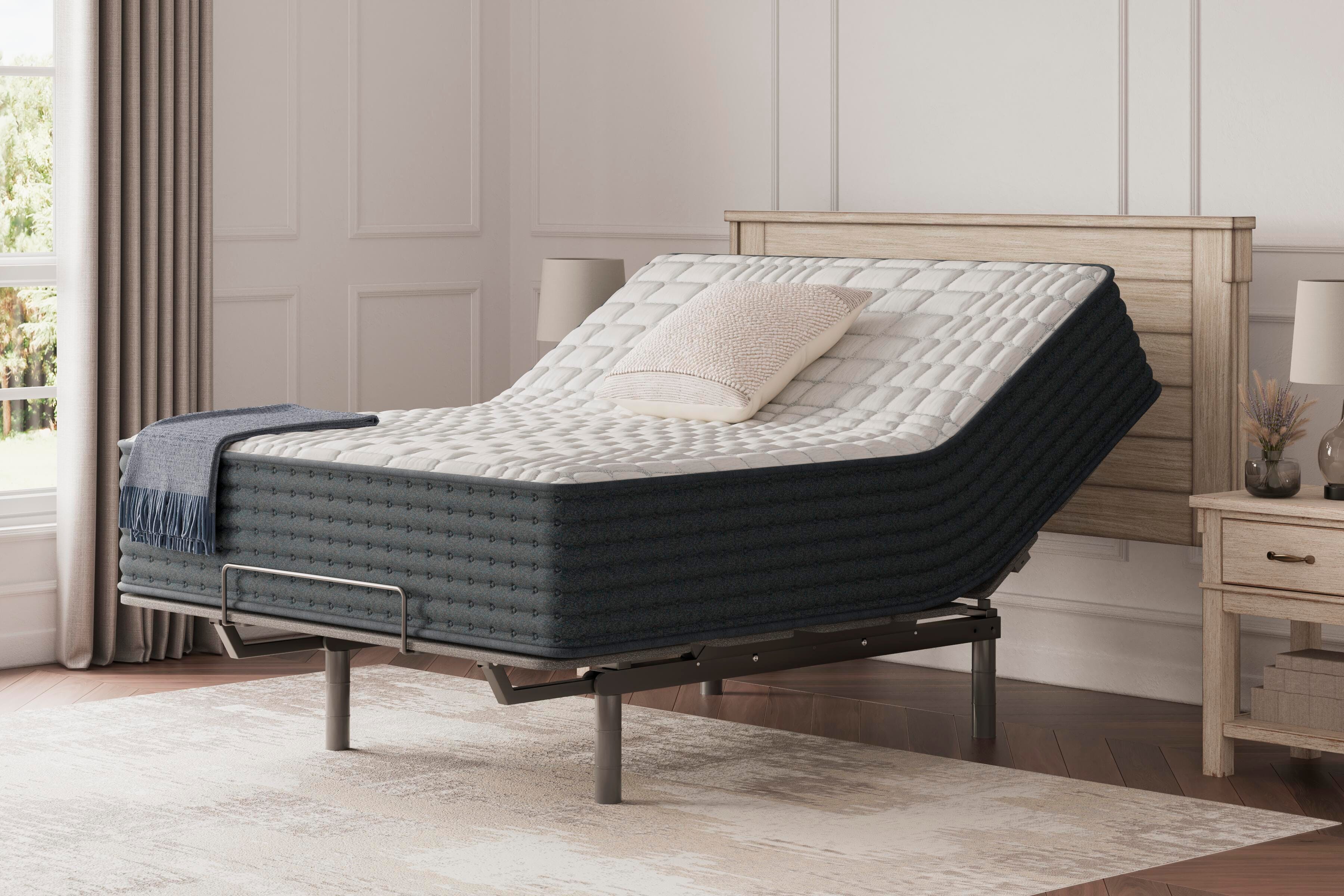 Hybrid 1300 Queen Mattress, White, large