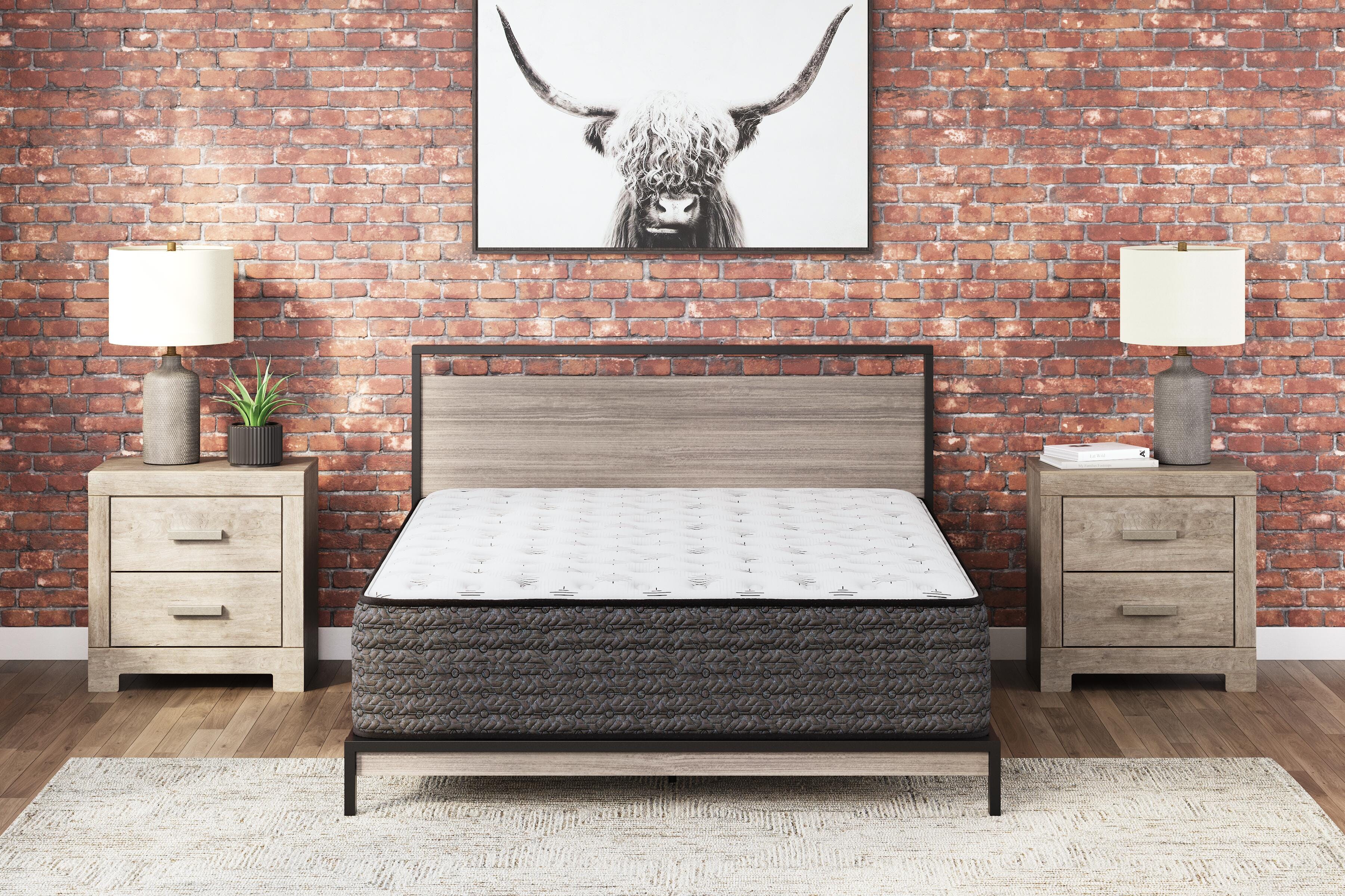 Ultra Luxury Firm Tight Top with Memory Foam King Mattress - image 1