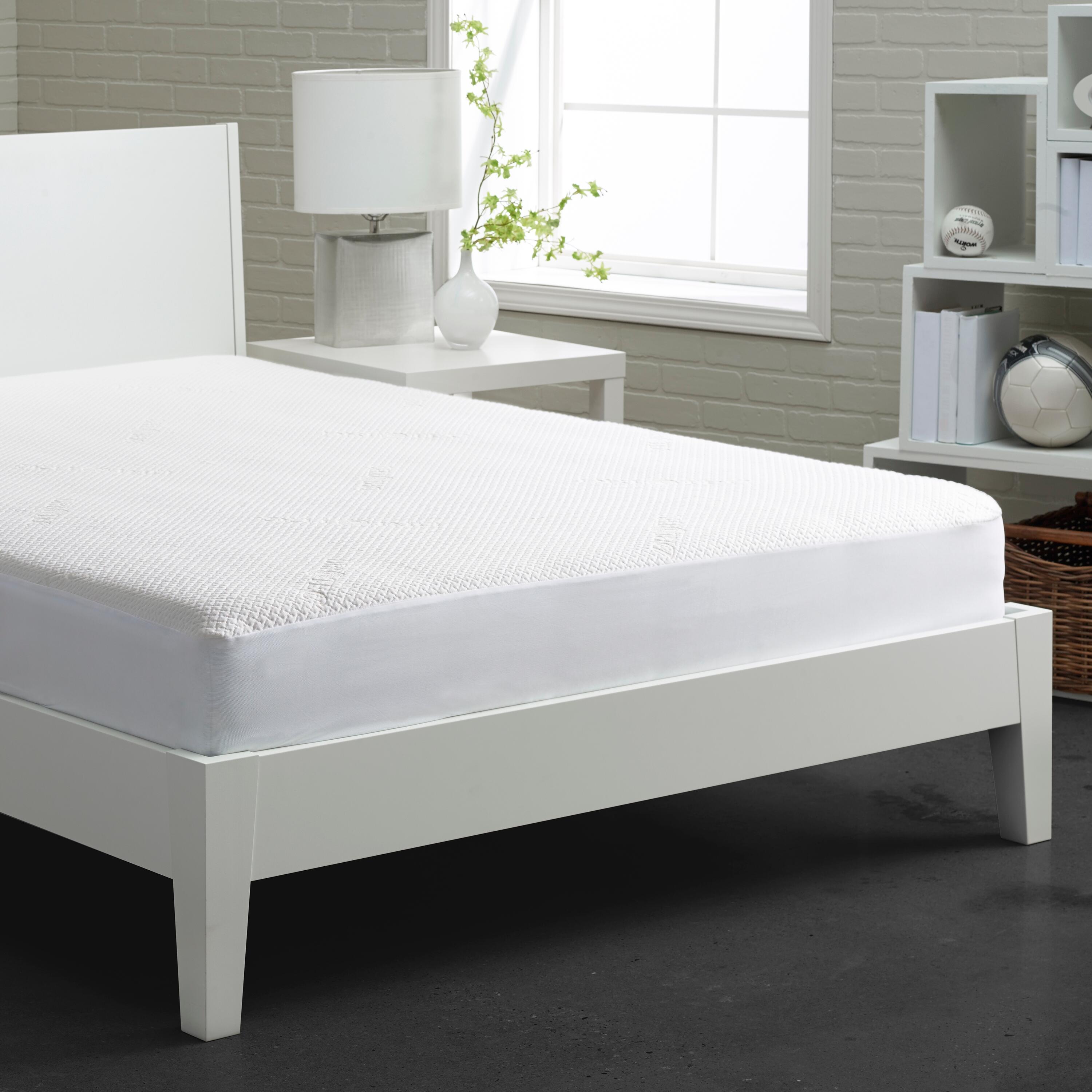 Bedgear Dri-Tec® 5.0 Moisture Wicking Mattress Protector, White, large