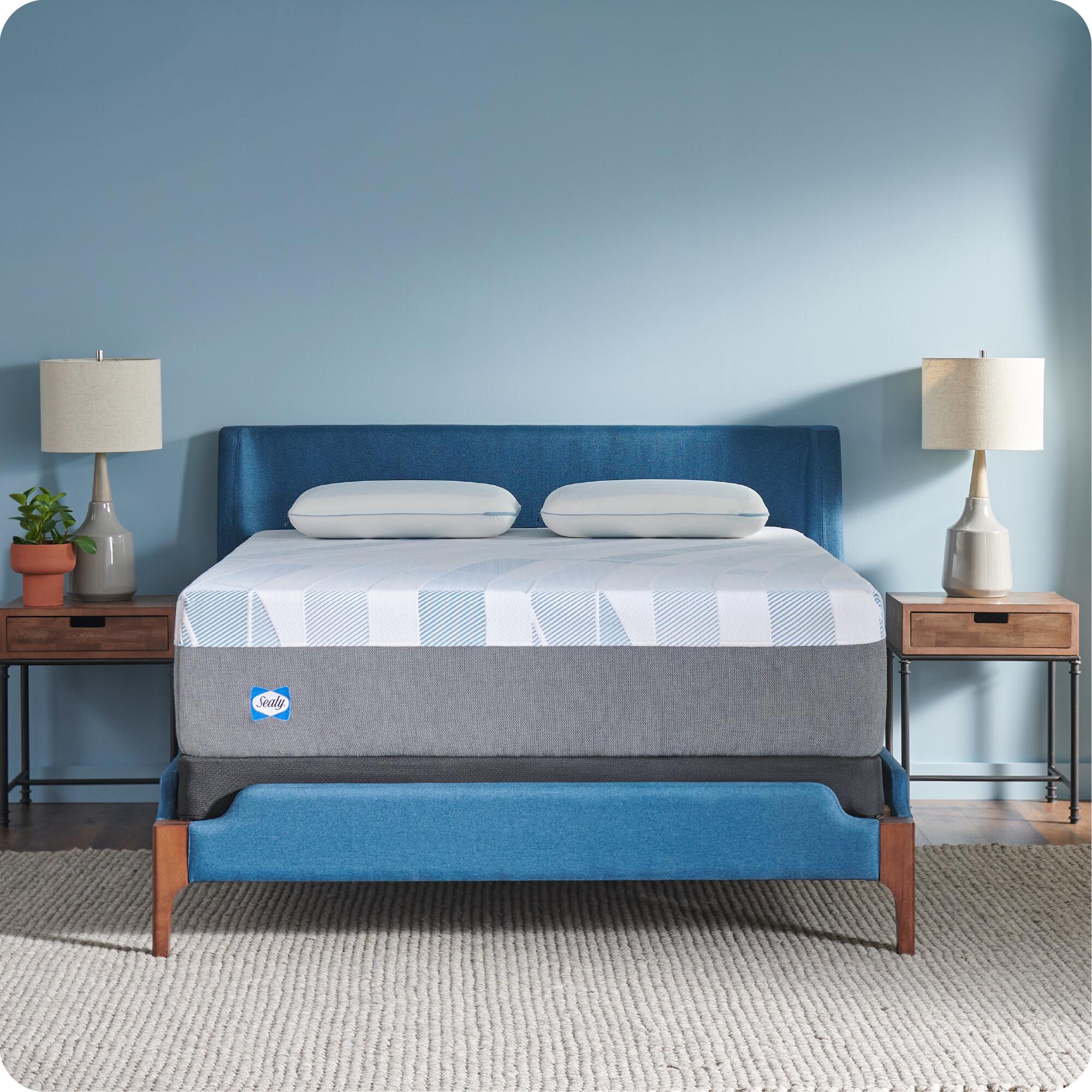 Sealy Dreamlife Medium Hybrid Queen Mattress, Blue/White/Gray, rollover
