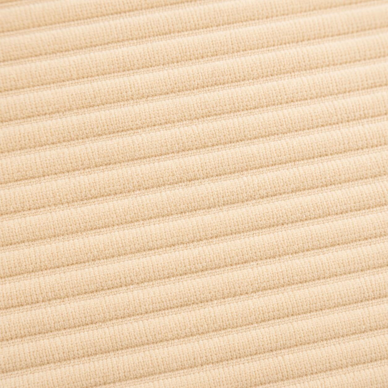 Swatch color Beige 