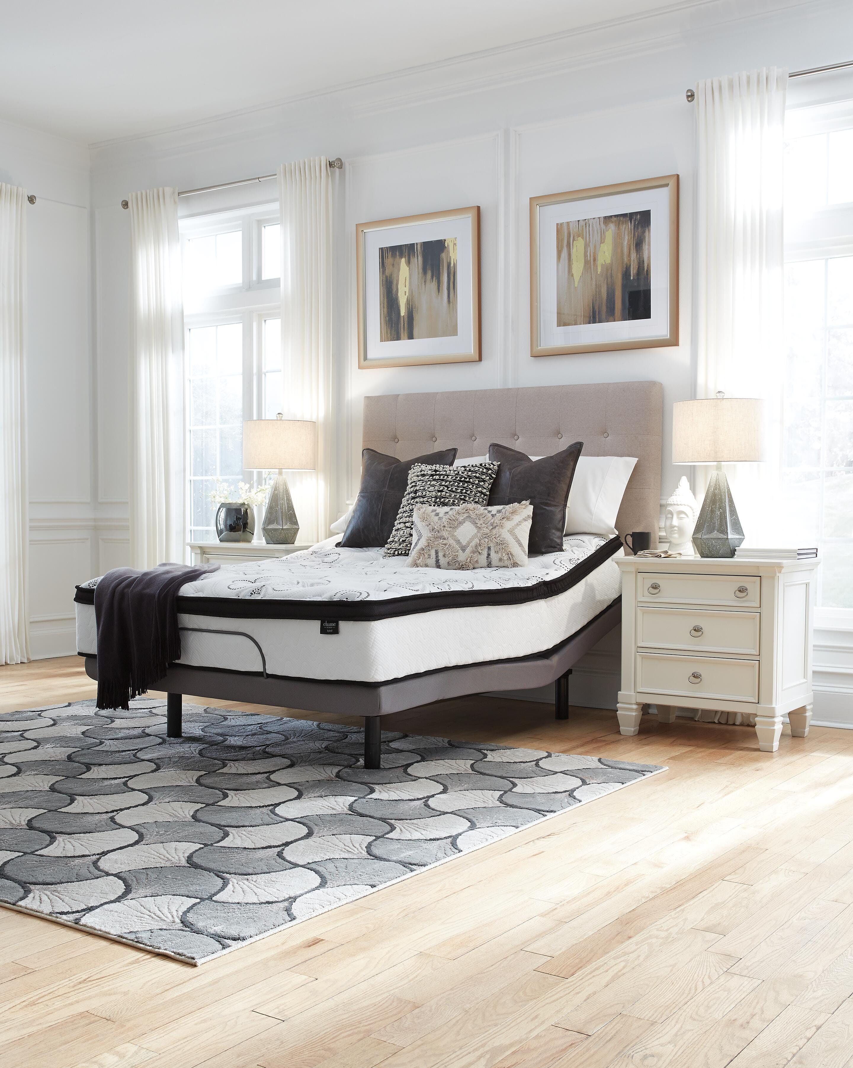 Chime 12 Inch Hybrid King Mattress - image 9