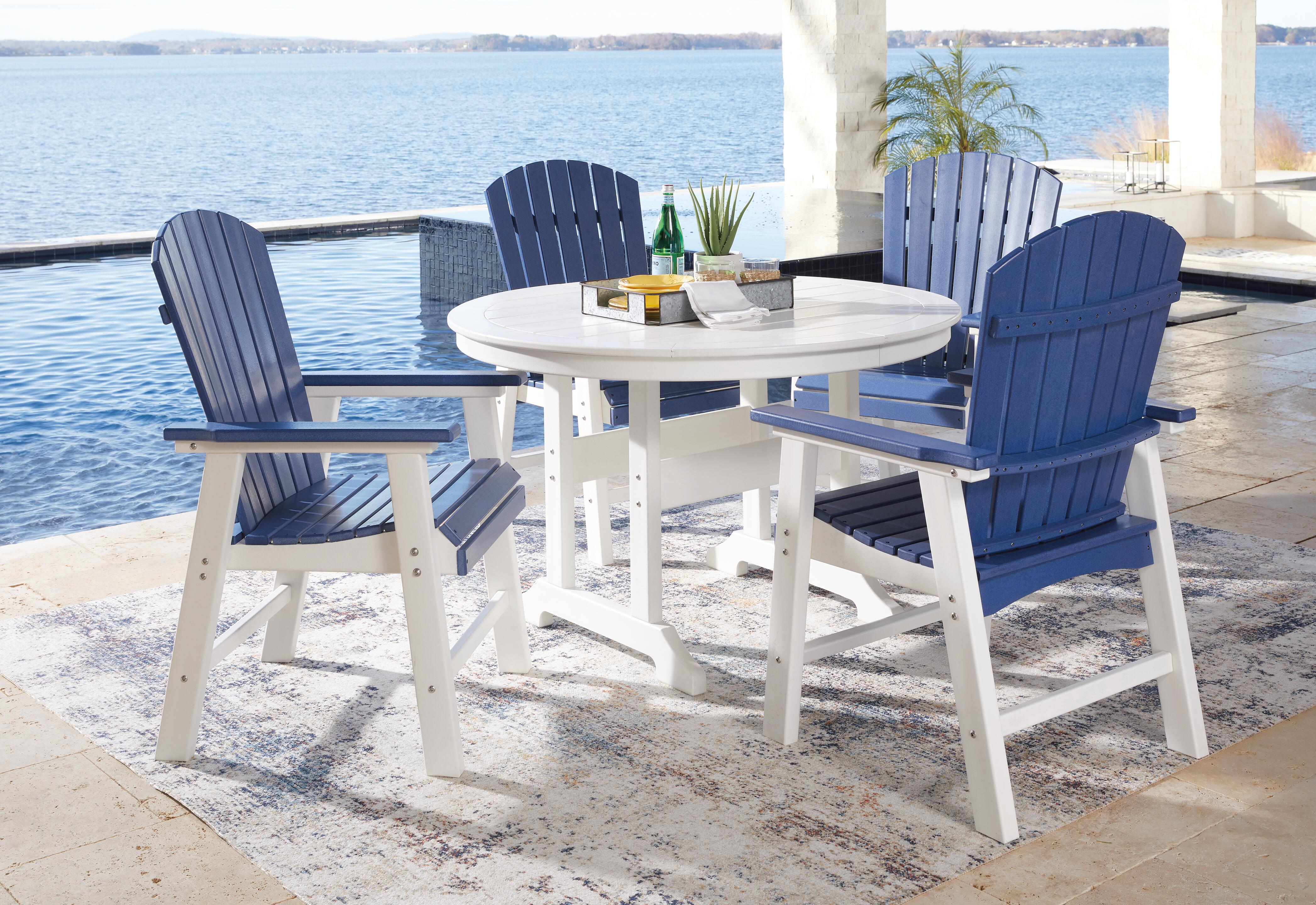 Crescent Luxe Outdoor Dining Table with 4 Chairs - image 1