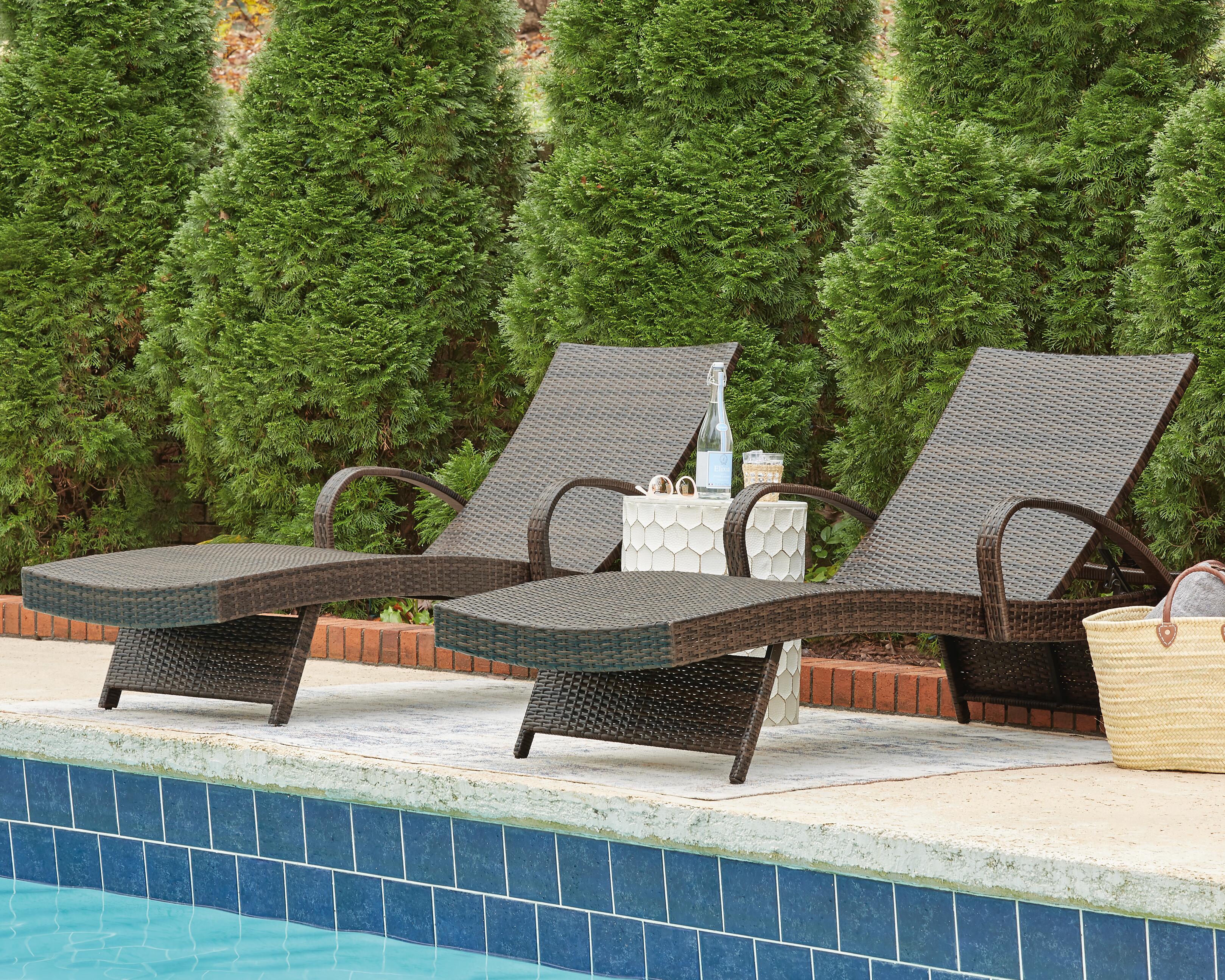 Kantana Chaise Lounge (set of 2) - image 1
