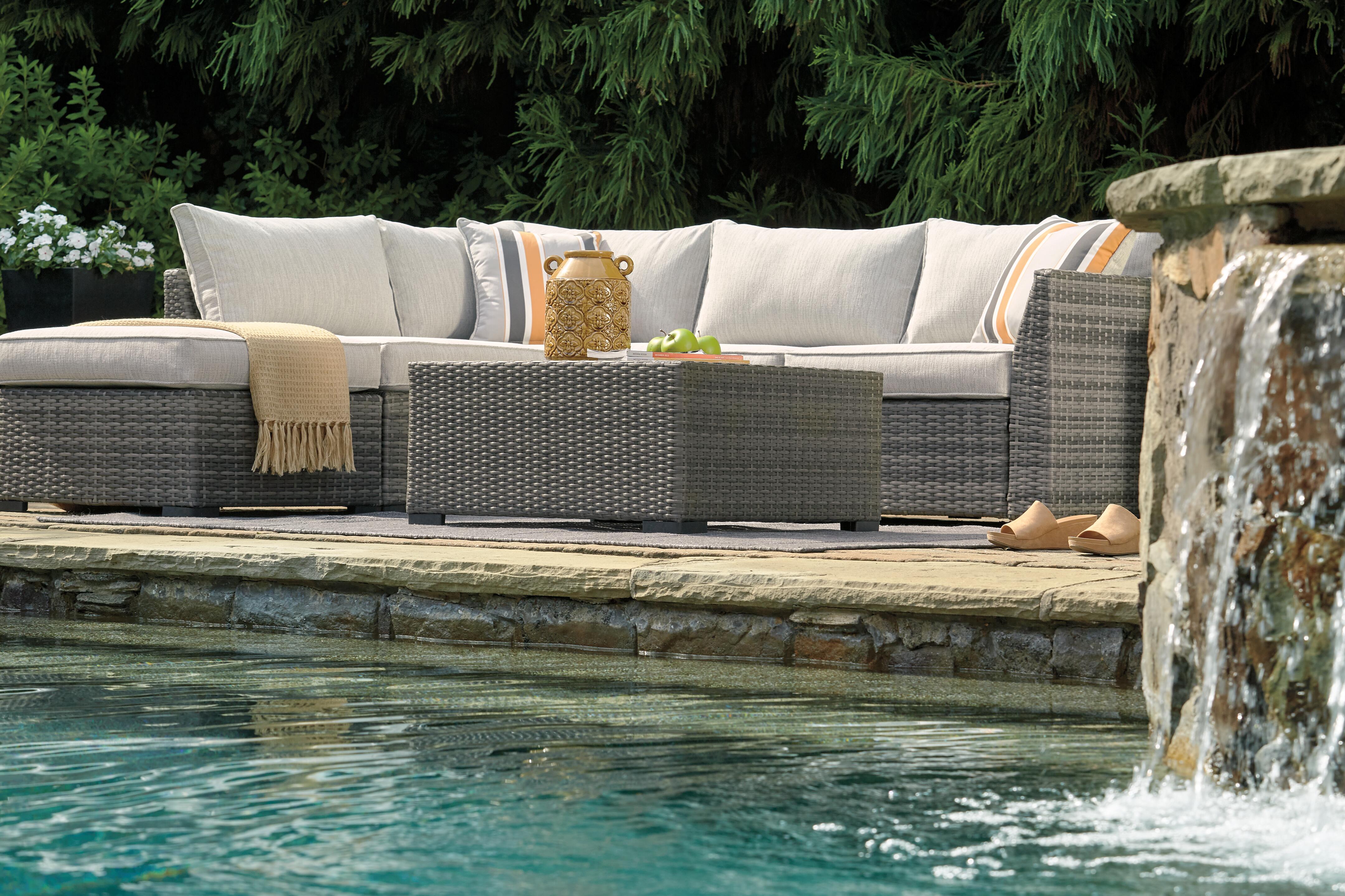 Cherry Point 4-piece Outdoor Sectional Set - image 5