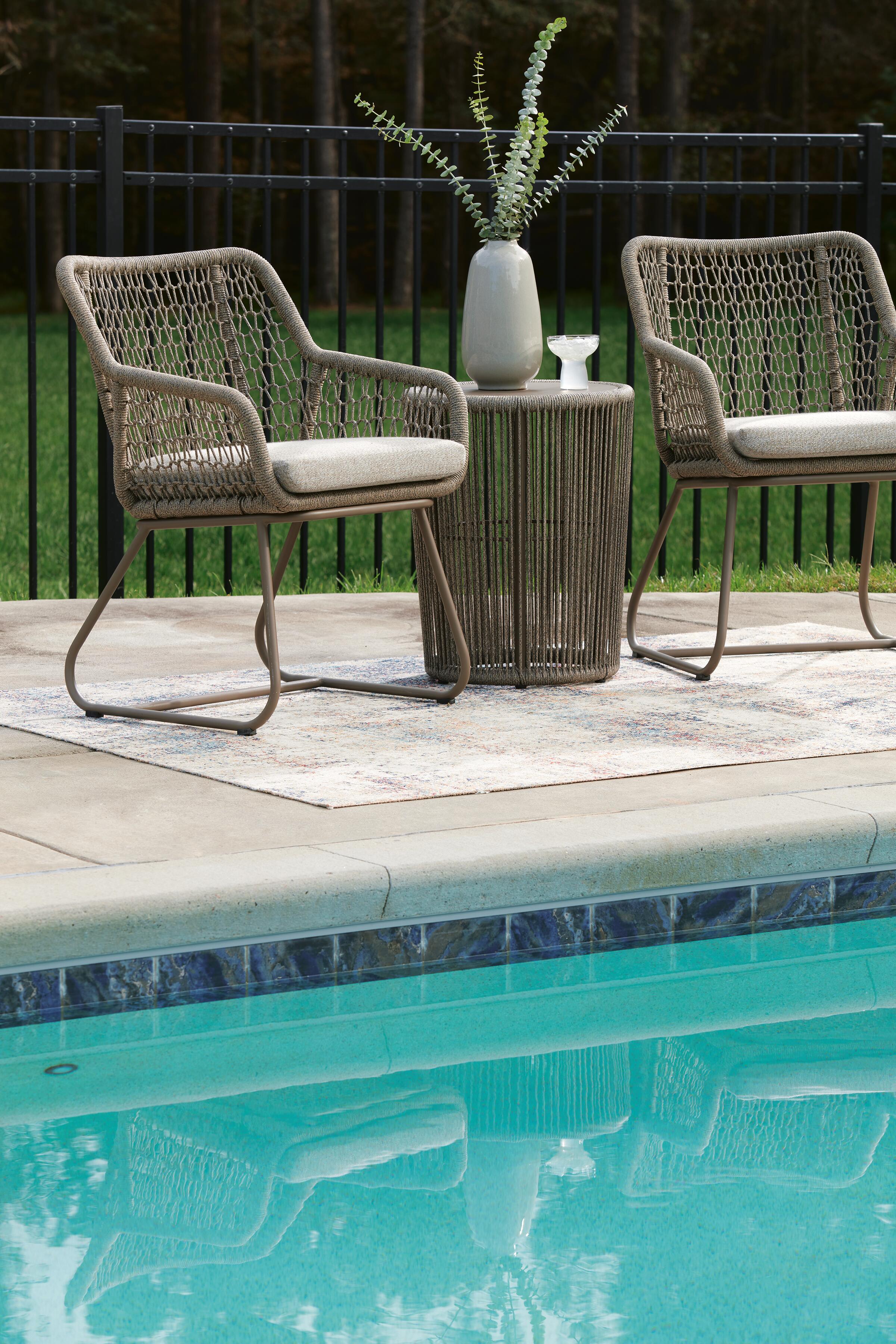 Monarch Heights Outdoor Table and 2 Chairs - image 11