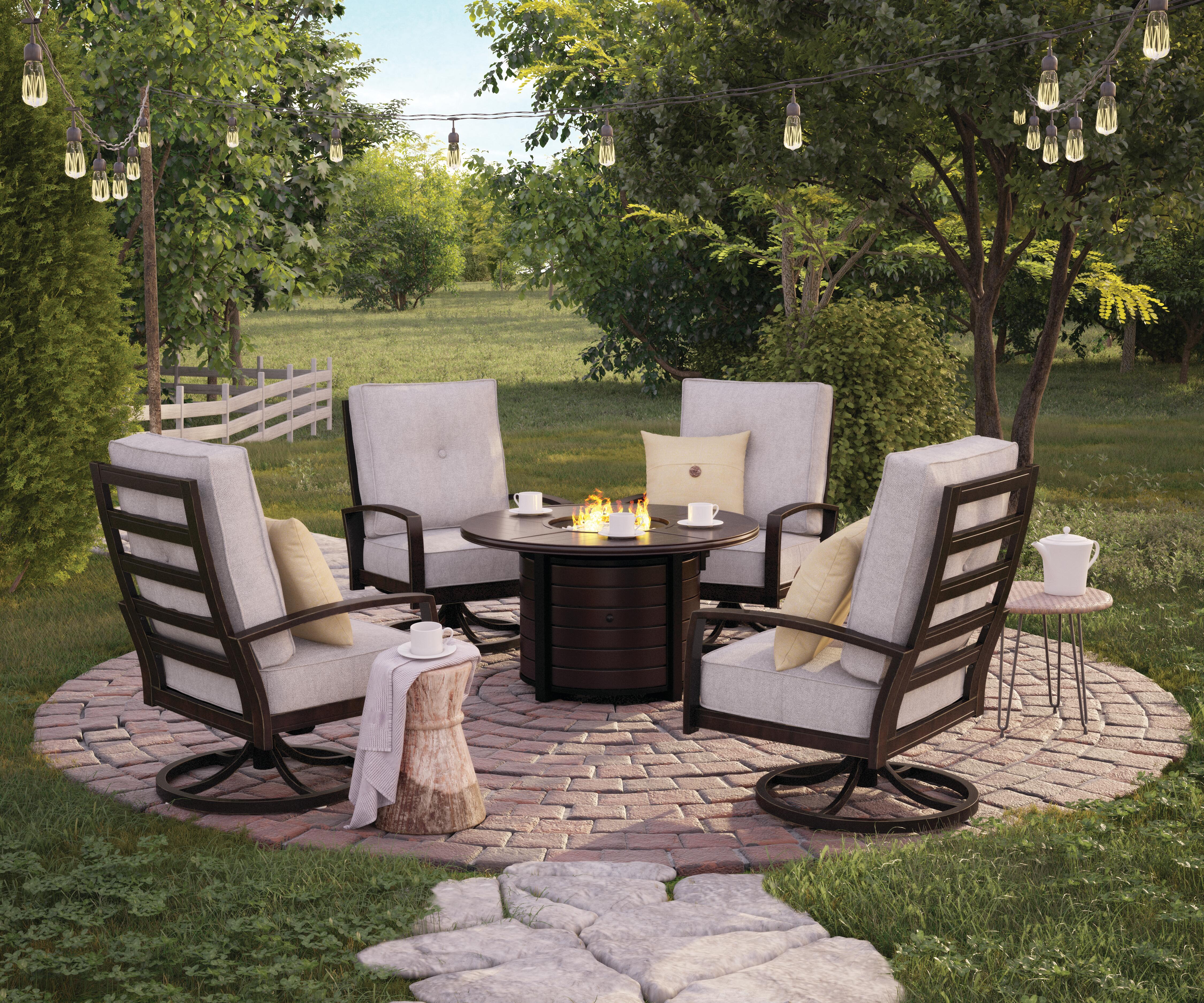 Castle Island Swivel Lounge Chair - image 5