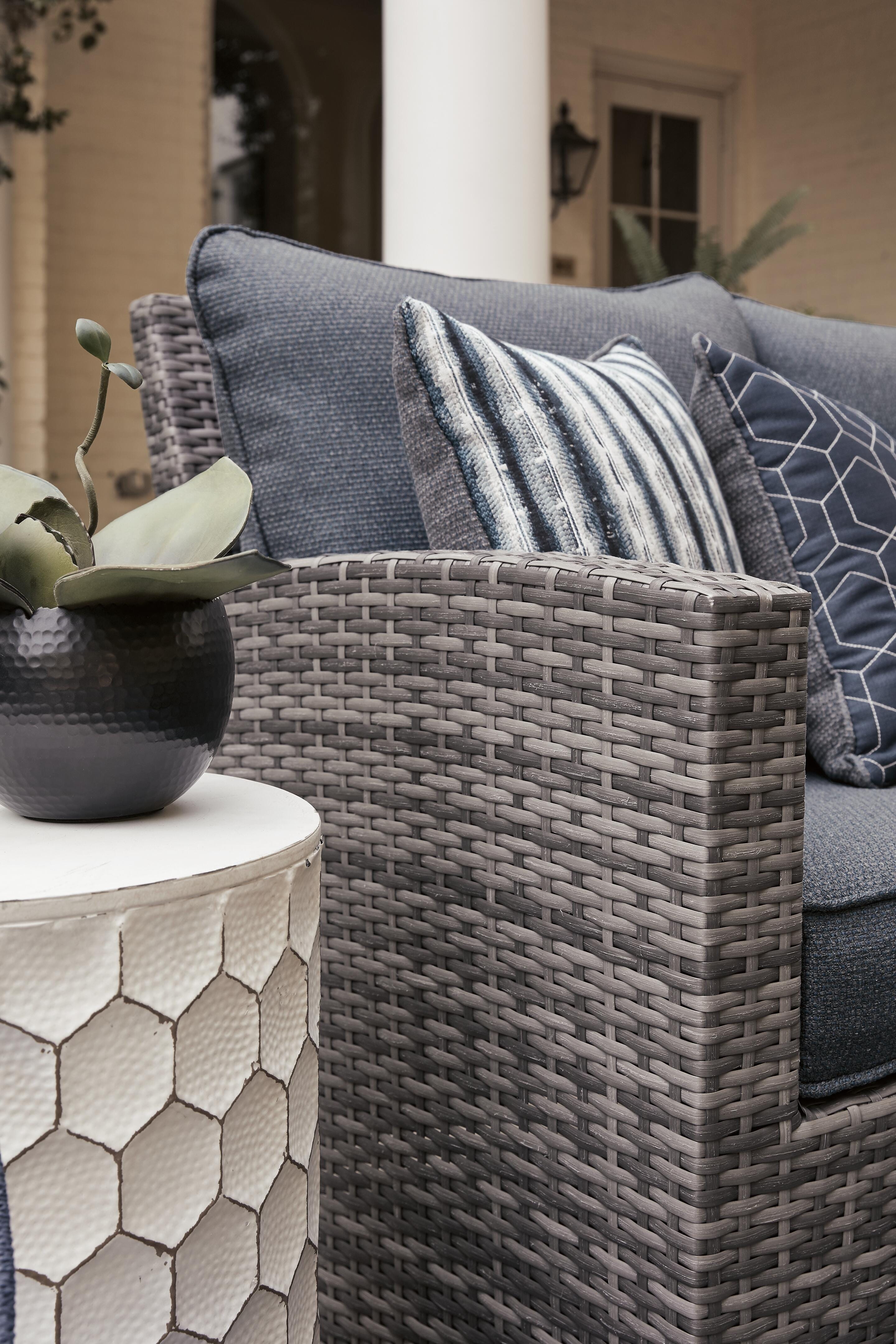 Salem Beach 3-Piece Outdoor Sectional - image 10
