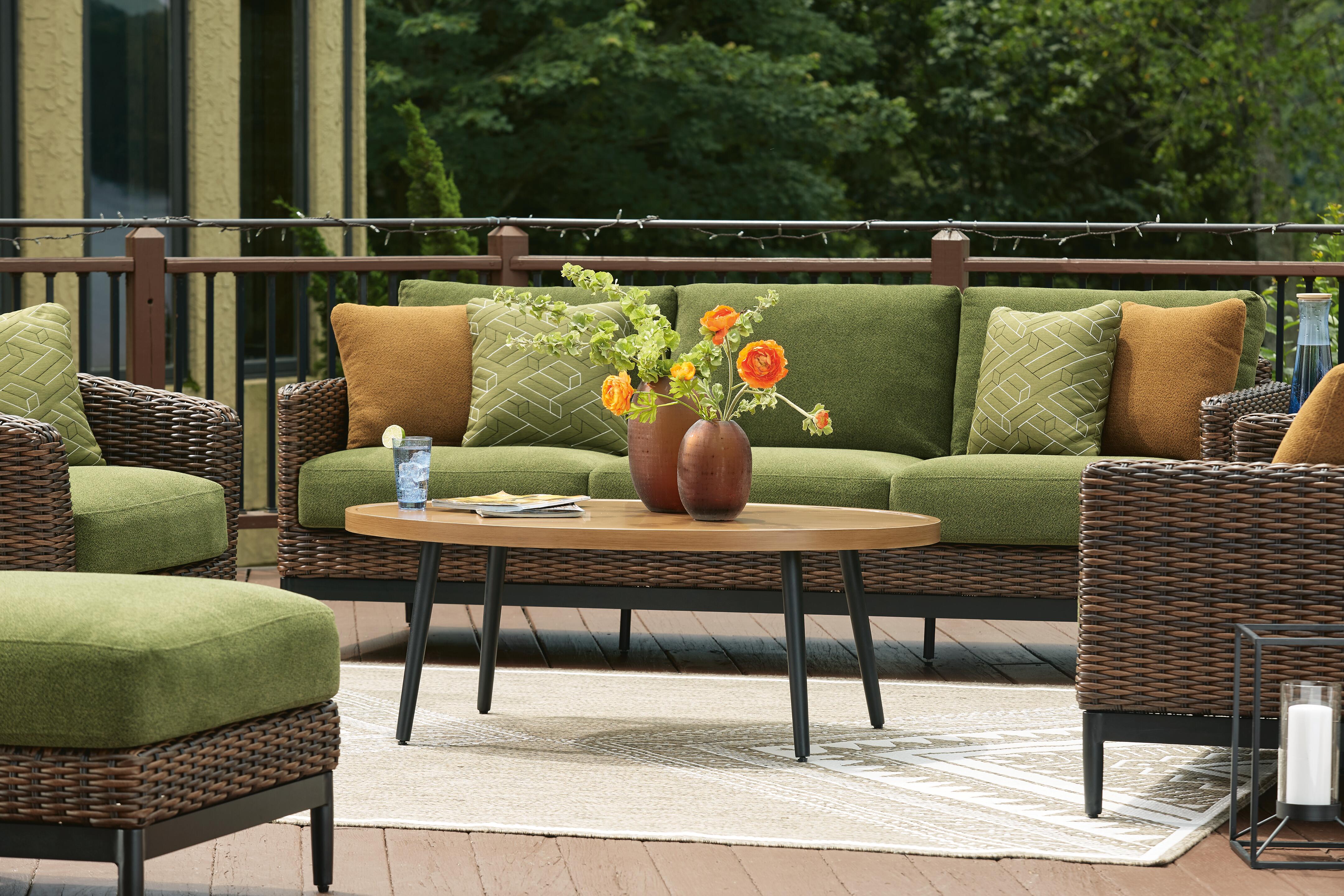 Horizon Hall Outdoor Coffee Table - image 9