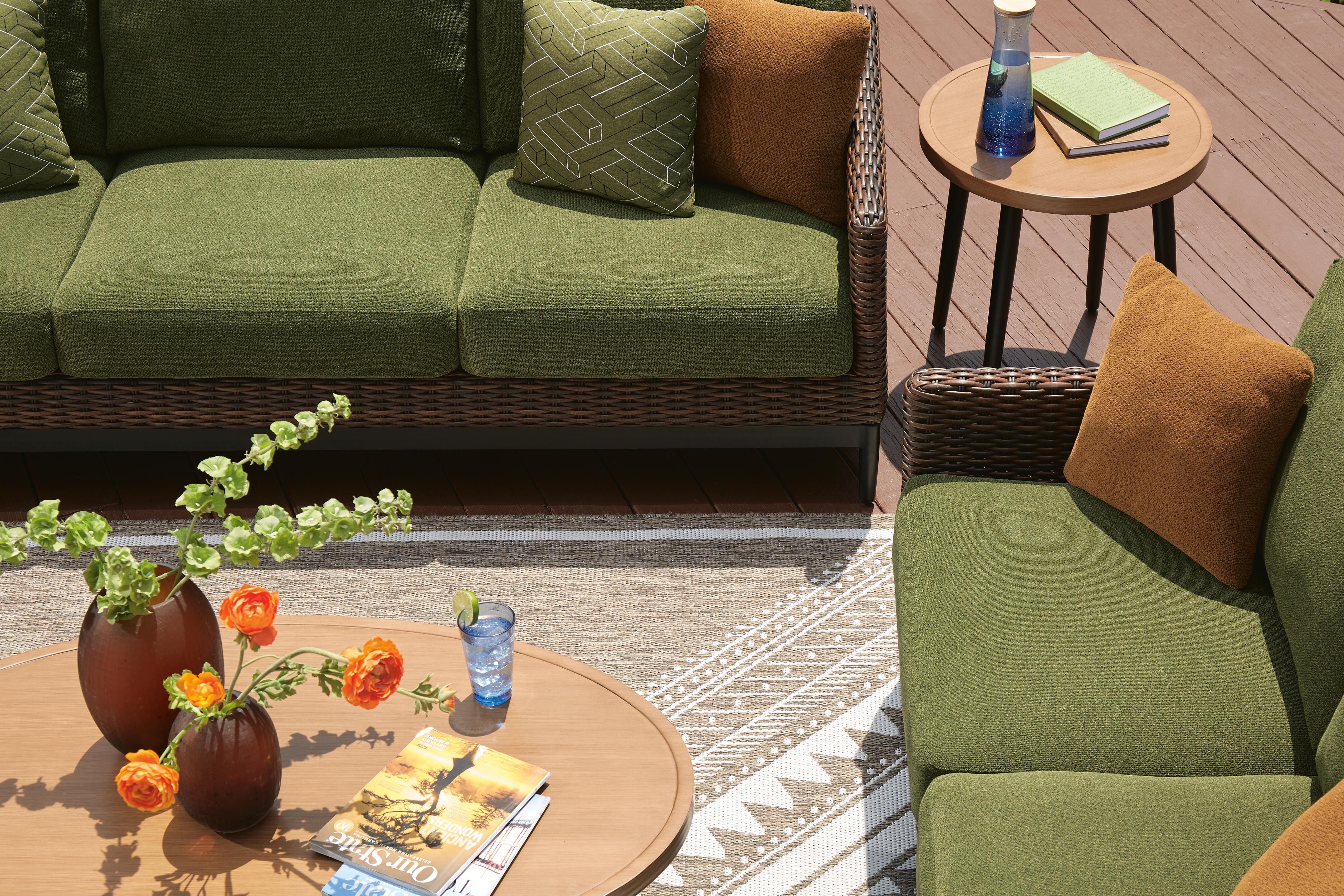 Horizon Hall Outdoor End Table - image 5