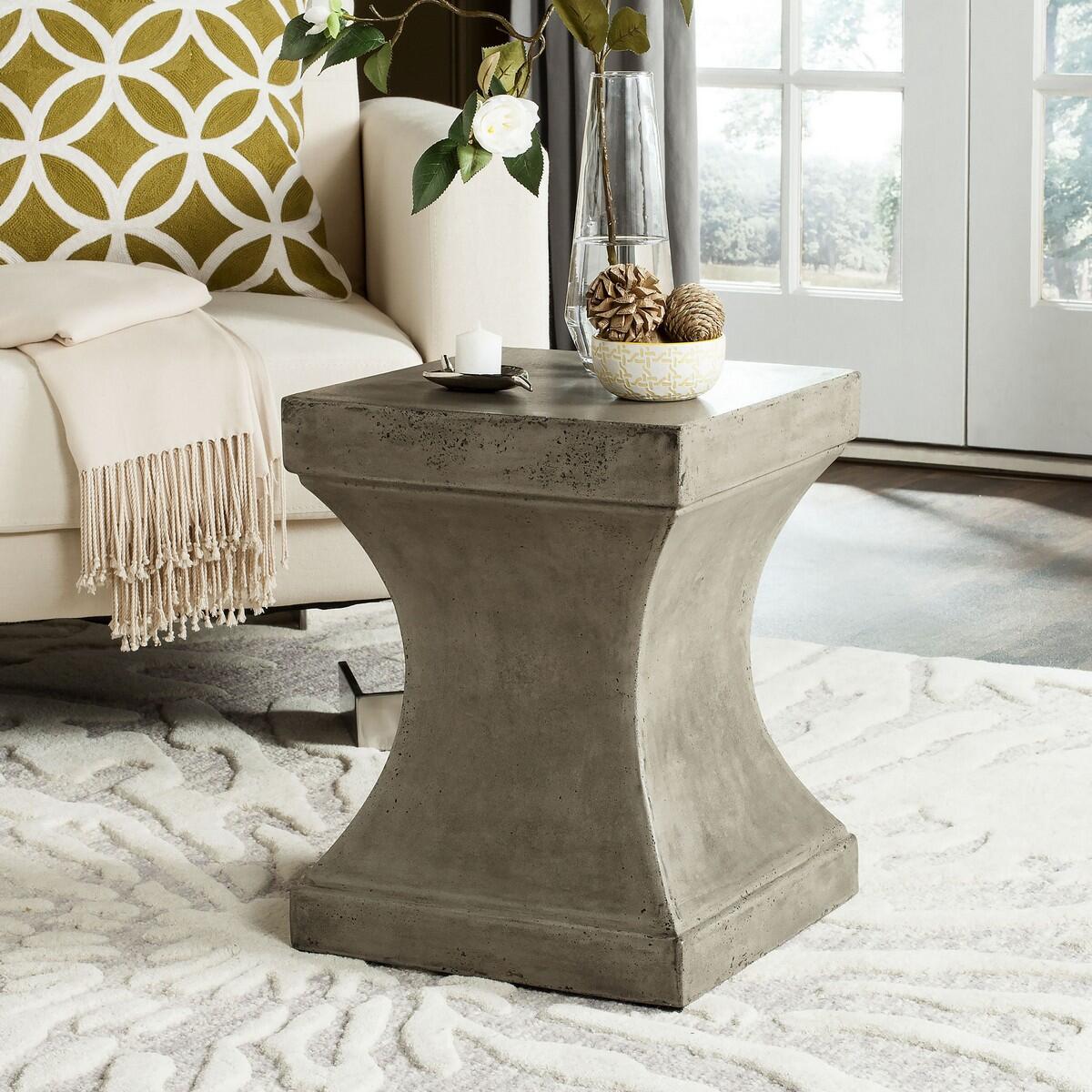 Safavieh Curby Indoor/Outdoor Modern Concrete Accent Table, Gray, large