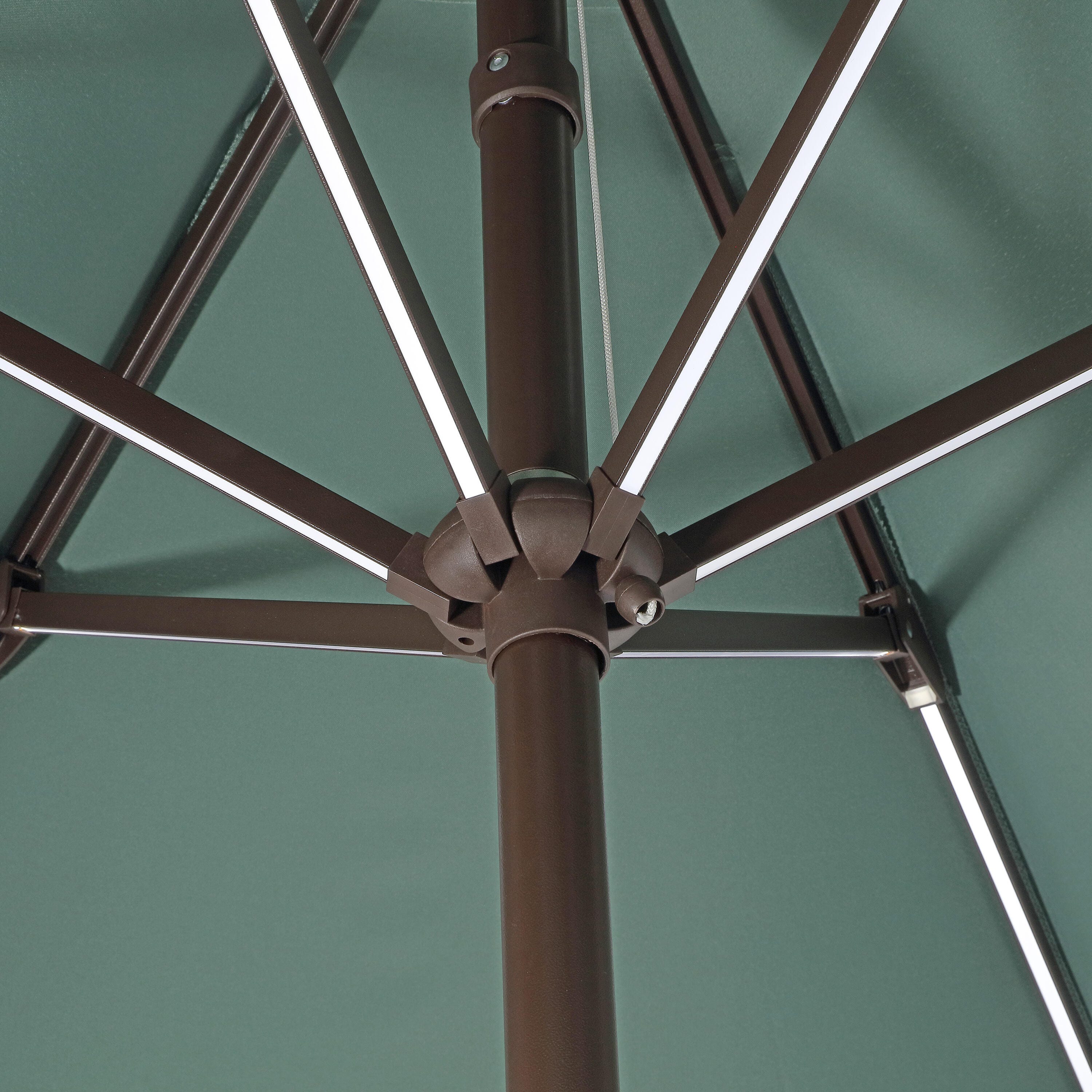 JONATHAN Y Spencer 9'  Outdoor Umbrella with LED Lights, Green/White, large